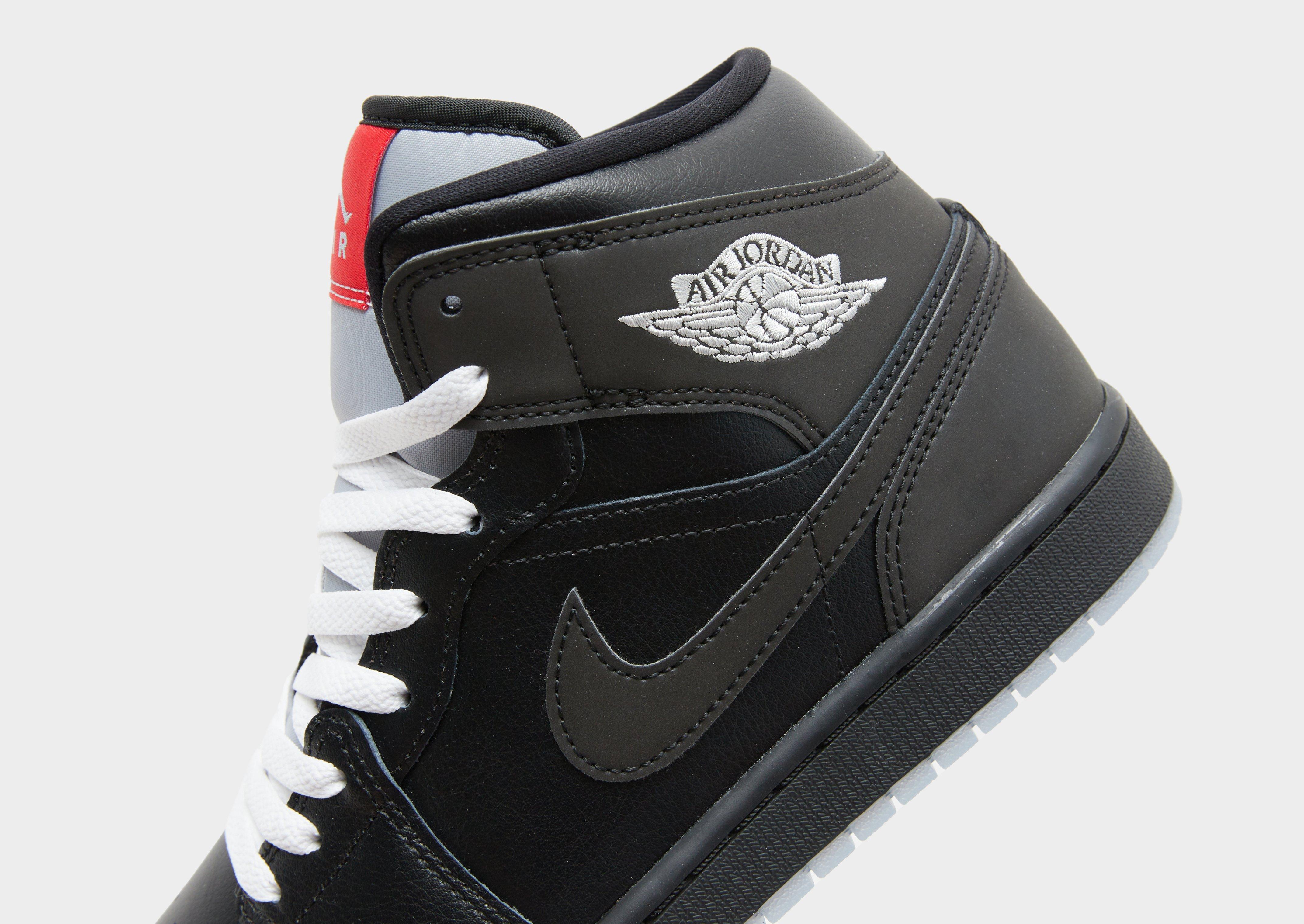 Мъжки маратонки AIR JORDAN 1 MID SE  HV5177-010 Черен
