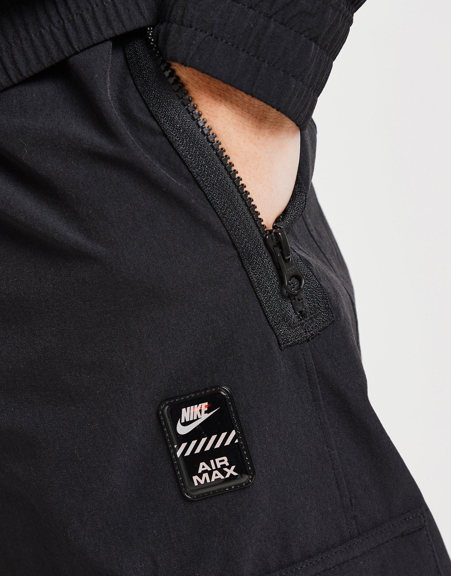 Pánske nohavice NIKE NOHAVICE  M NSW AIR MAX WVN CARGO HQ4903-010 Čierna