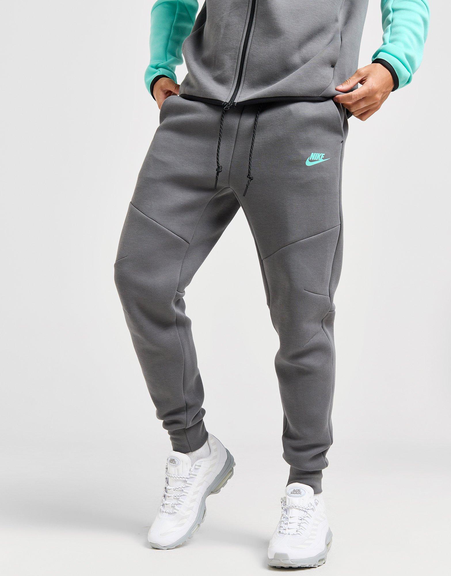 Мъжки панталони NIKE ПАНТАЛОНИ M NK TCH FLC JOGGR HV6513-068 Сив
