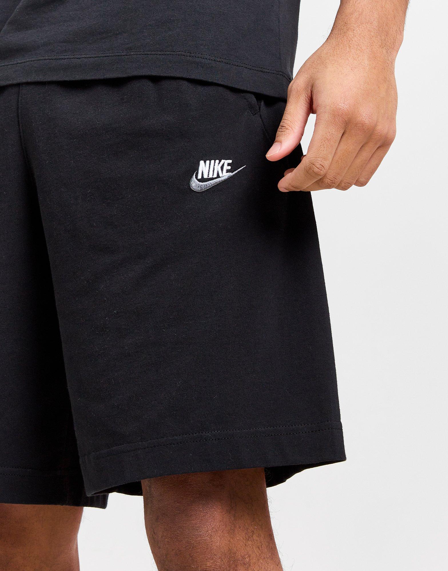 Pantaloni scurți pentru bărbați NIKE PANTALONI SCURȚI M NSW CLUB JSY SHORT DZ2543-013 Negru