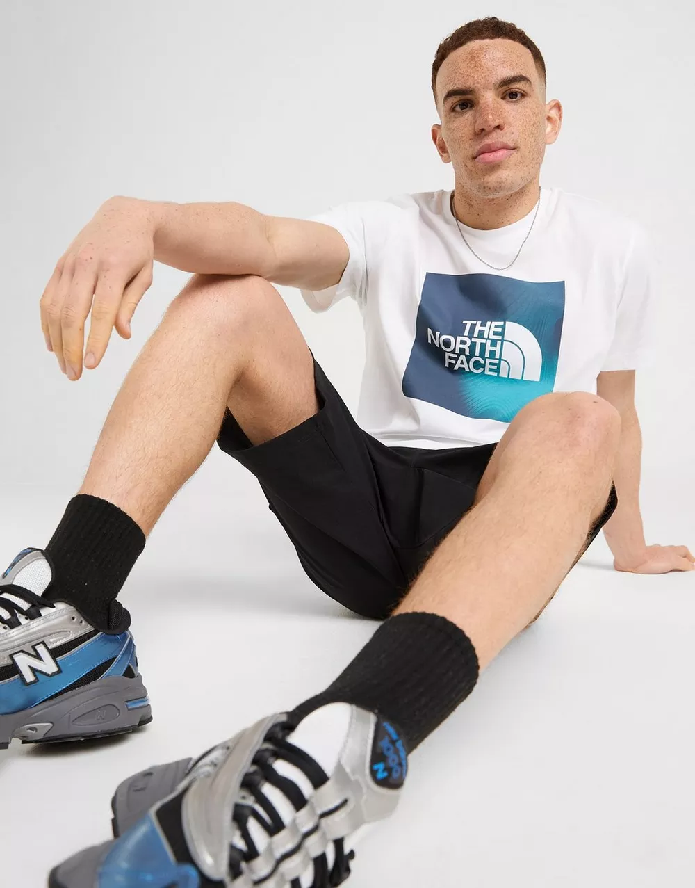 THE NORTH FACE ФУТБОЛКА GRAD BOX T WHT/BLUE, фото 1 з 6