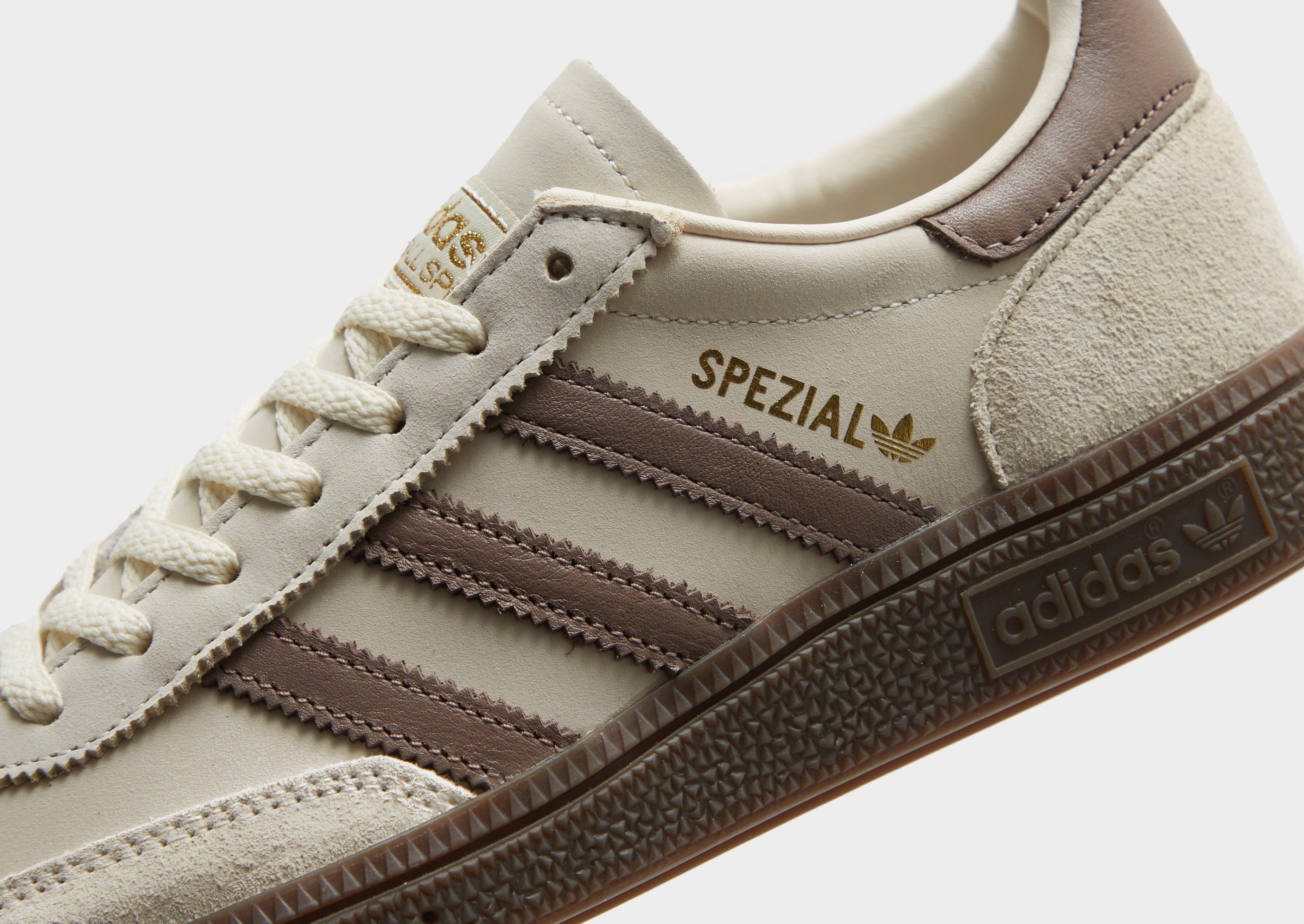 Дамски обувки ADIDAS HANDBALL SPEZIAL W JR3365 Бежов