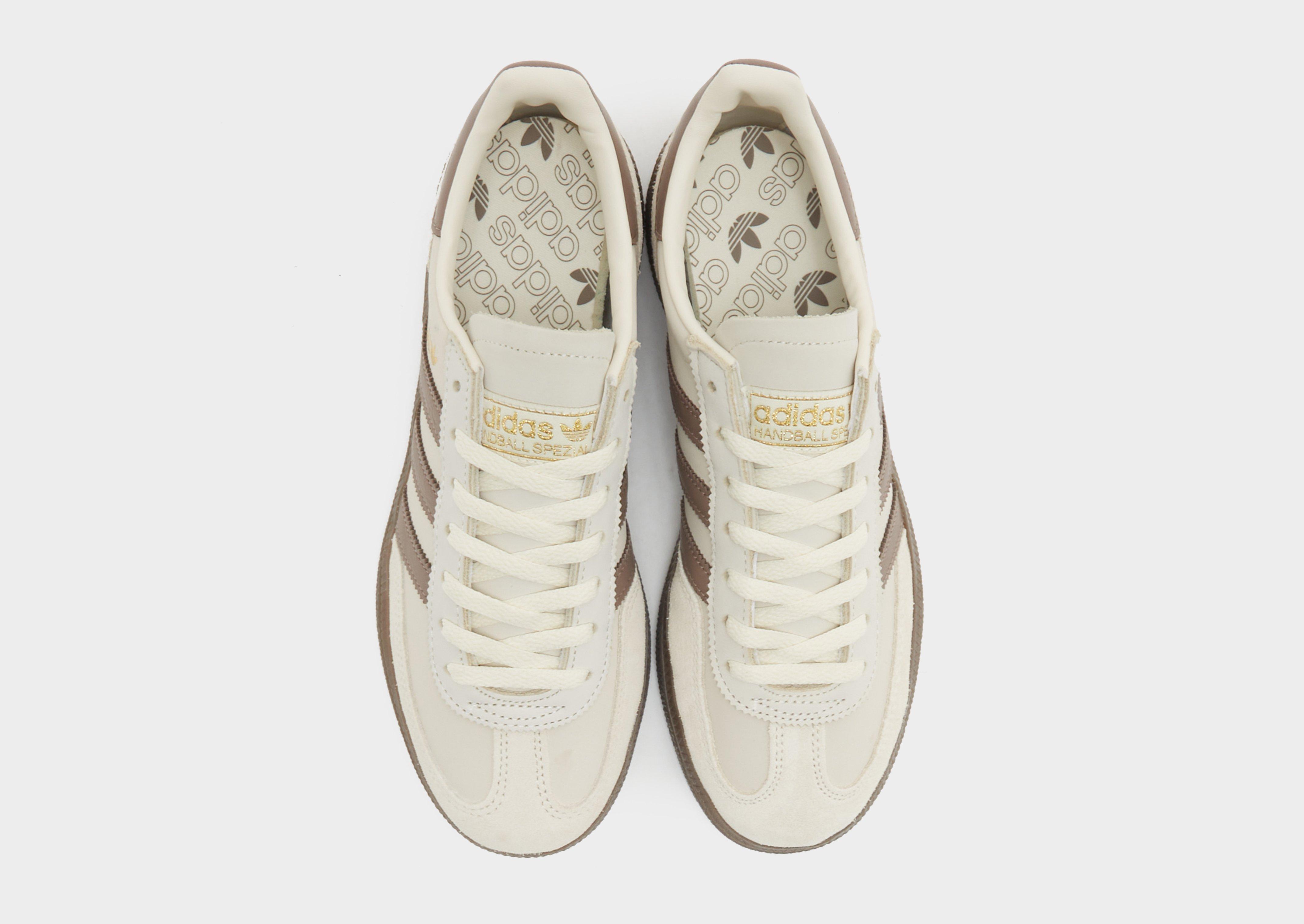 Дамски обувки ADIDAS HANDBALL SPEZIAL W JR3365 Бежов