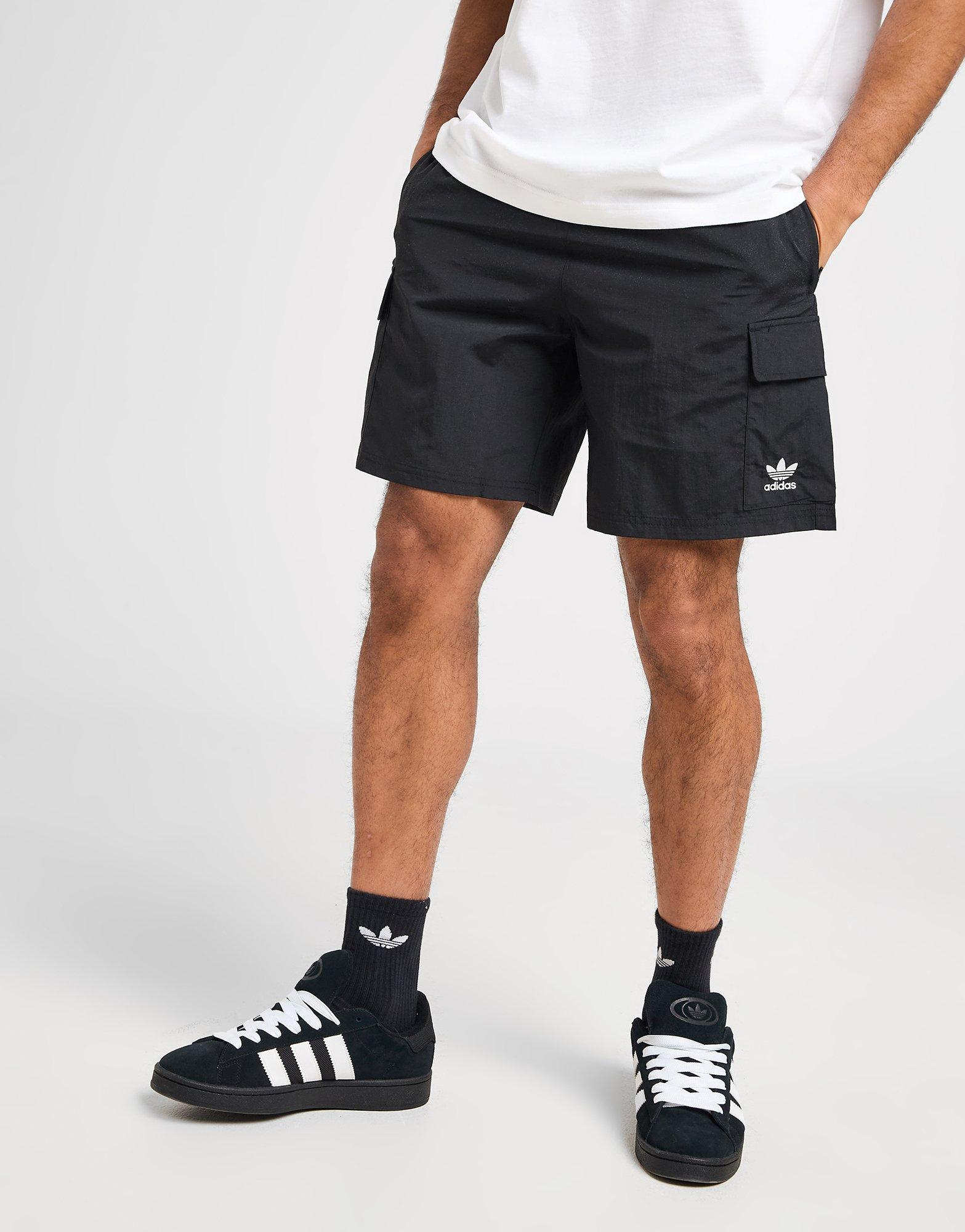 Vyriški šortai ADIDAS ŠORTAI ESS WVN SHORTS JD0406 Juoda