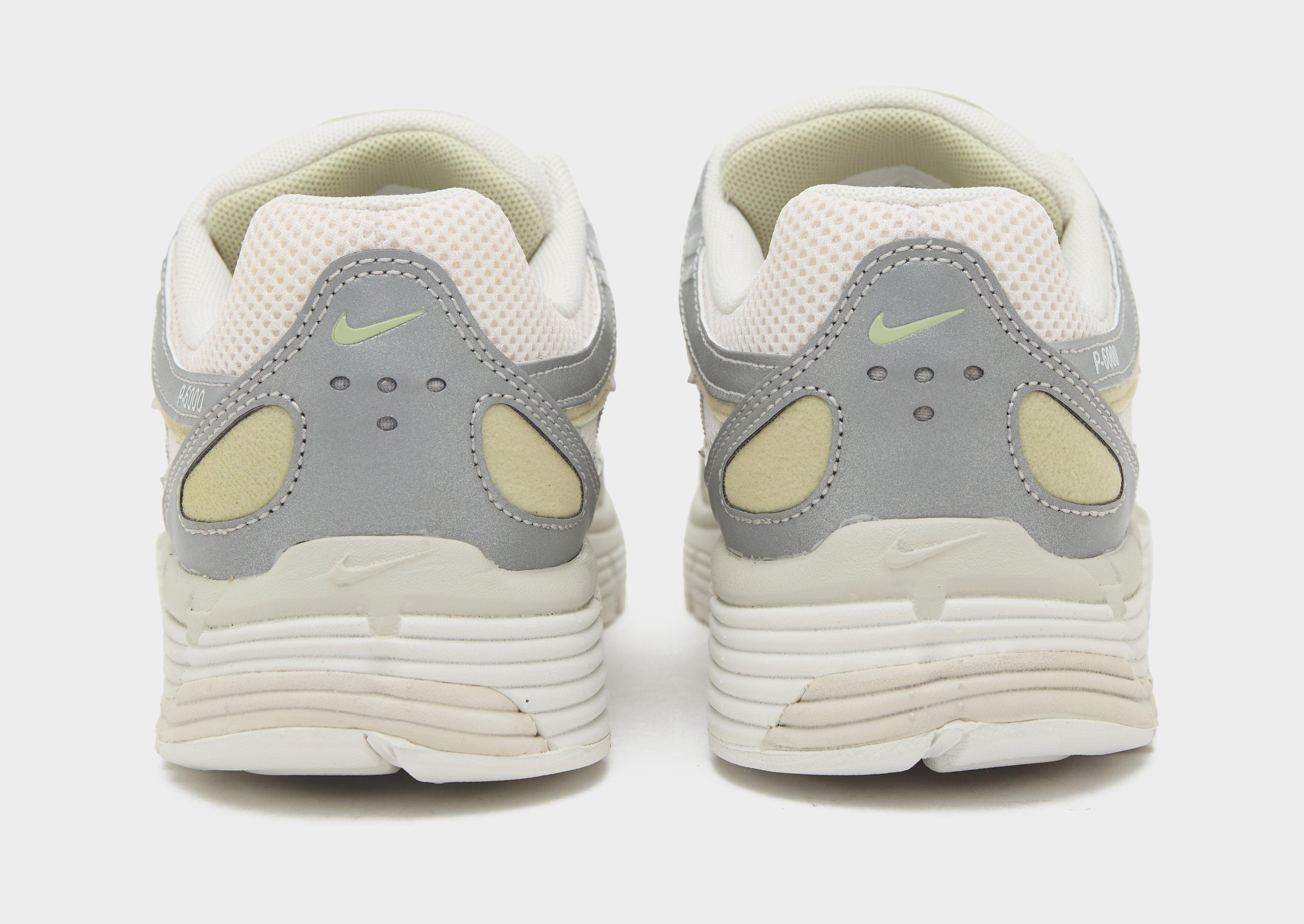 Női sneakers NIKE W NIKE P-6000 IB3485-001 Bézs