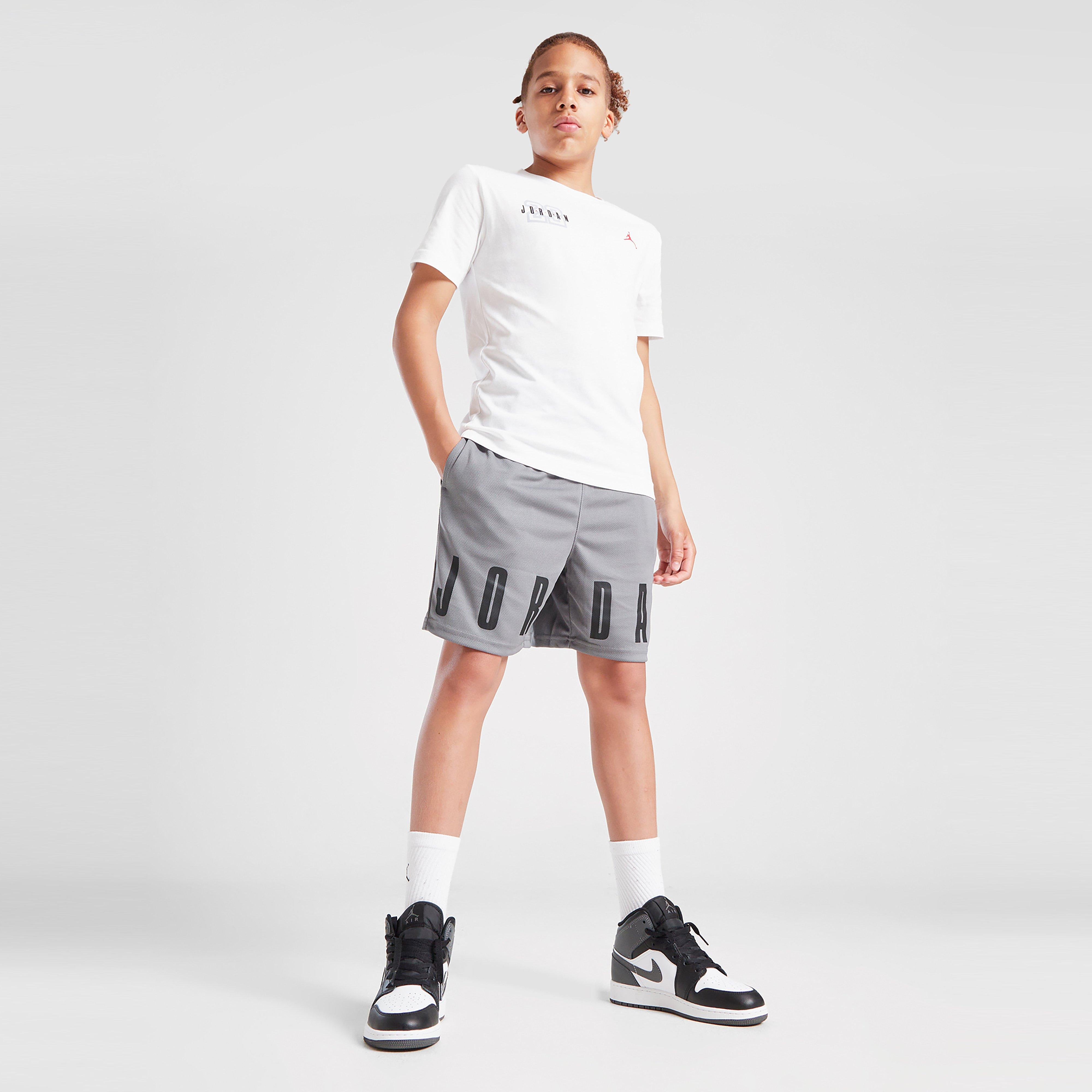 Gyerek rövidnadrág JORDAN RÖVIDNADRÁG JRDN COURT HBR SHRT GRY