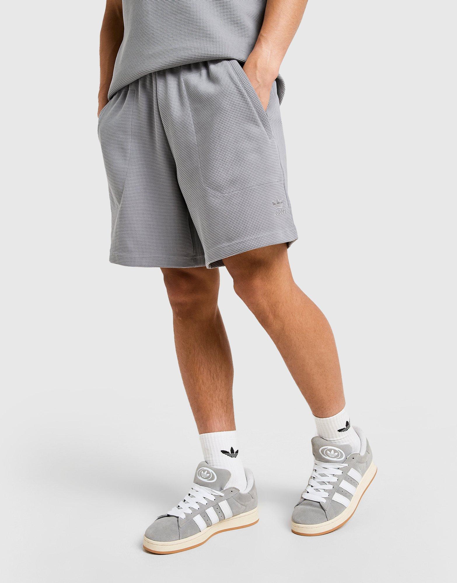 Krótkie spodenki, szorty męskie ADIDAS SZORTY ESS W SHO KB0484 Szary