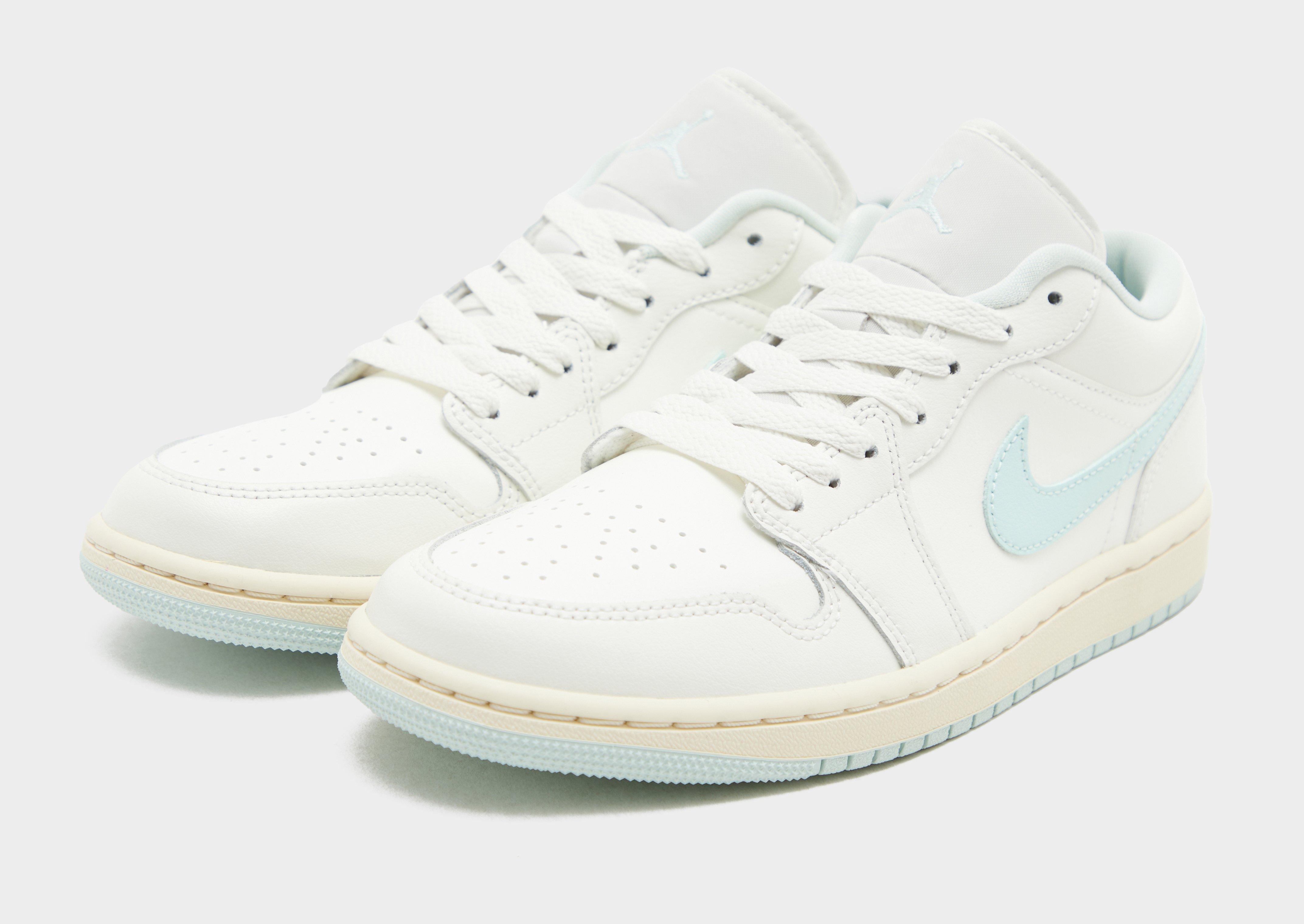 Wmns Air Jordan 1 Low