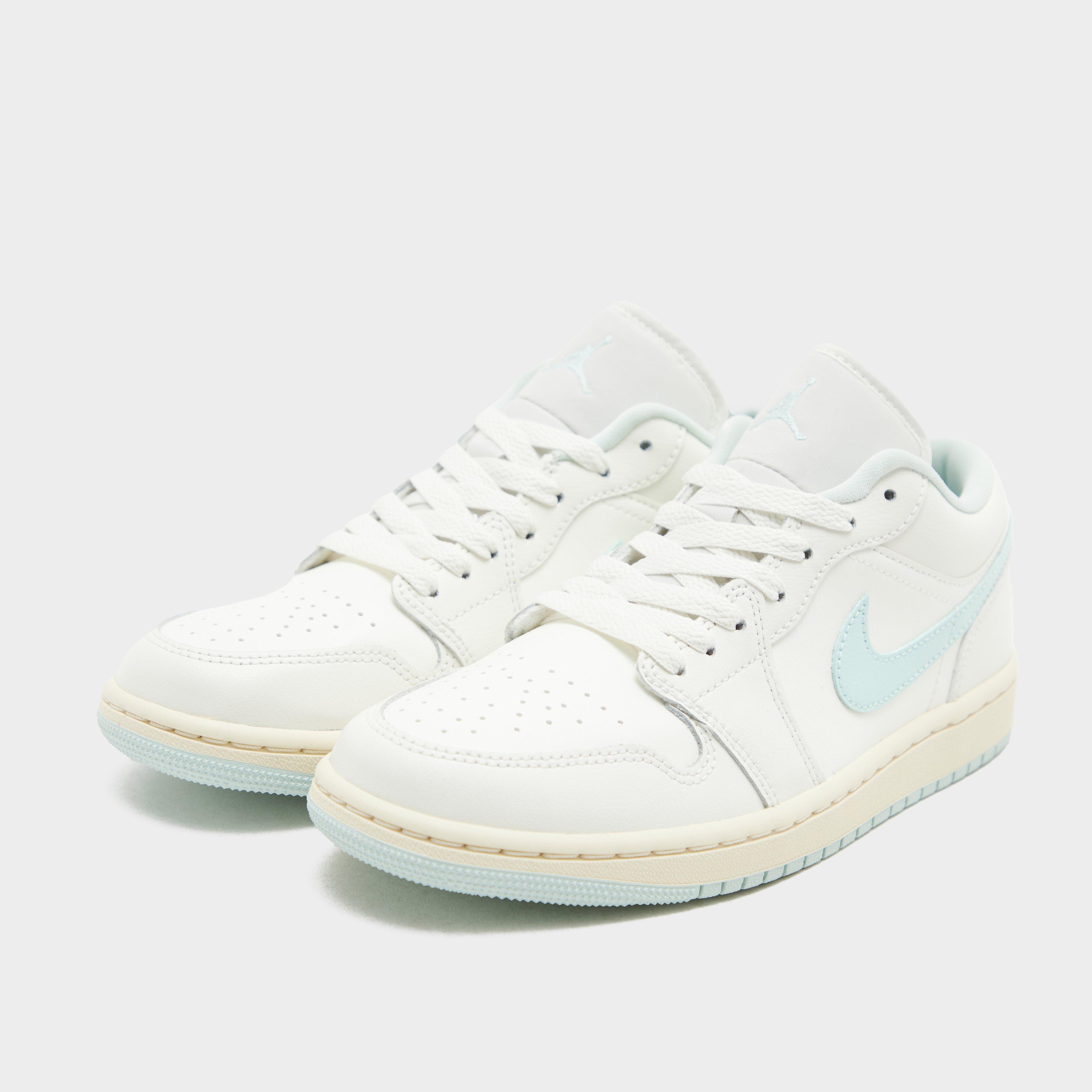Női sneakers WMNS AIR JORDAN 1 LOW 