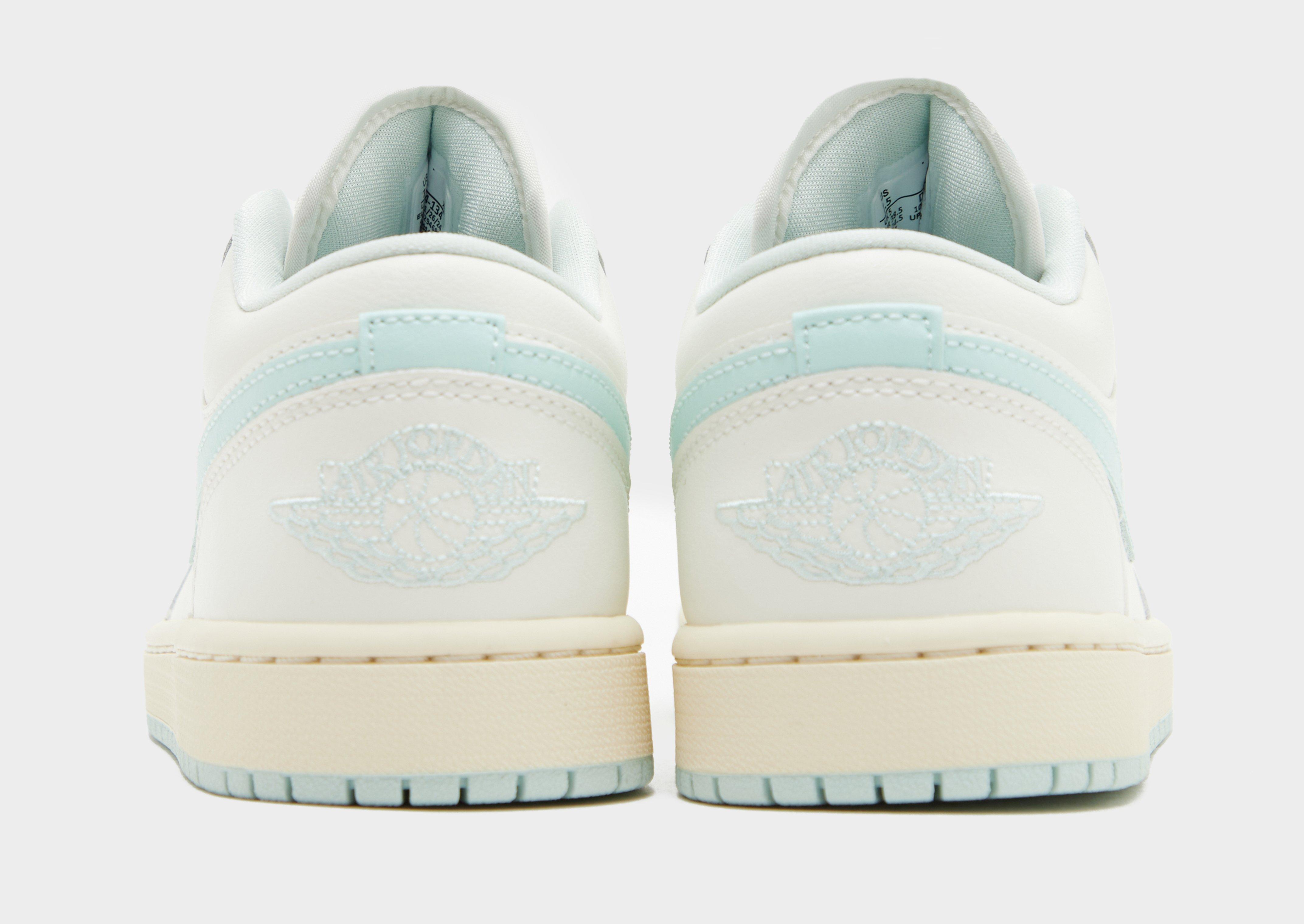 Női sneakers WMNS AIR JORDAN 1 LOW  DC0774-134 Mentaszínű