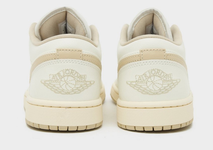 Wmns Air Jordan 1 Low