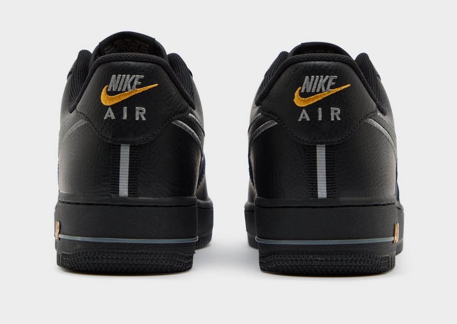 Adidași pentru bărbați NIKE AIR FORCE 1 '07  IB7677-001 Negru
