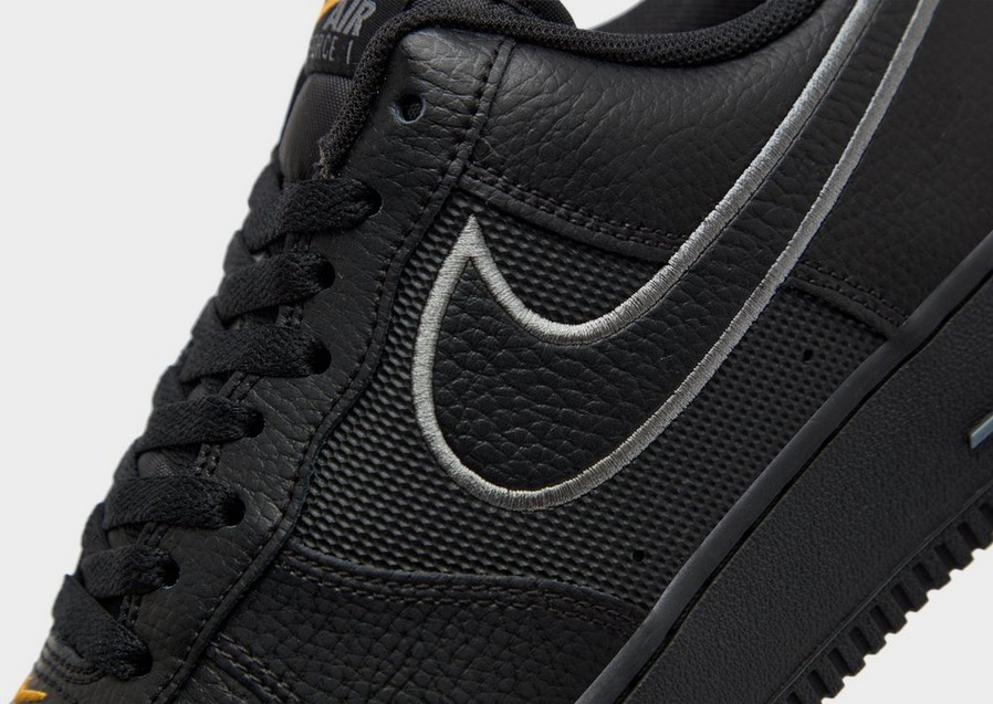 Adidași pentru bărbați NIKE AIR FORCE 1 '07  IB7677-001 Negru
