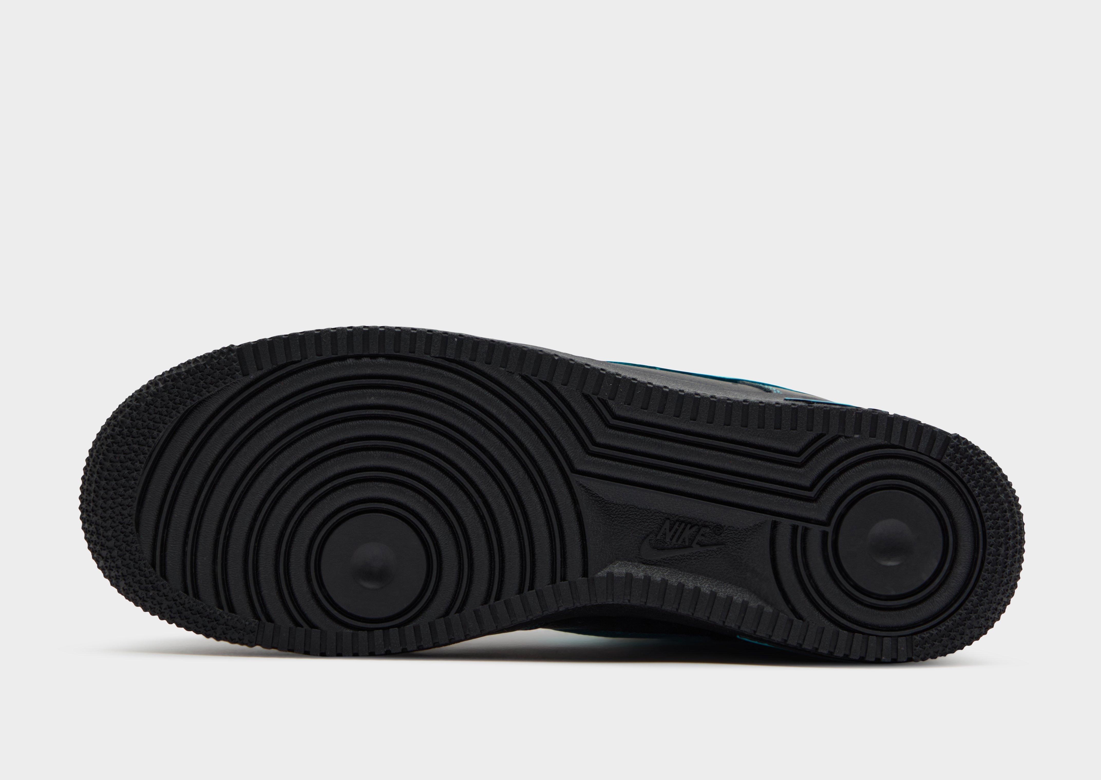 Чоловічі кросівки NIKE AIR FORCE 1 '07 LV8  HQ2037-002 Чорний