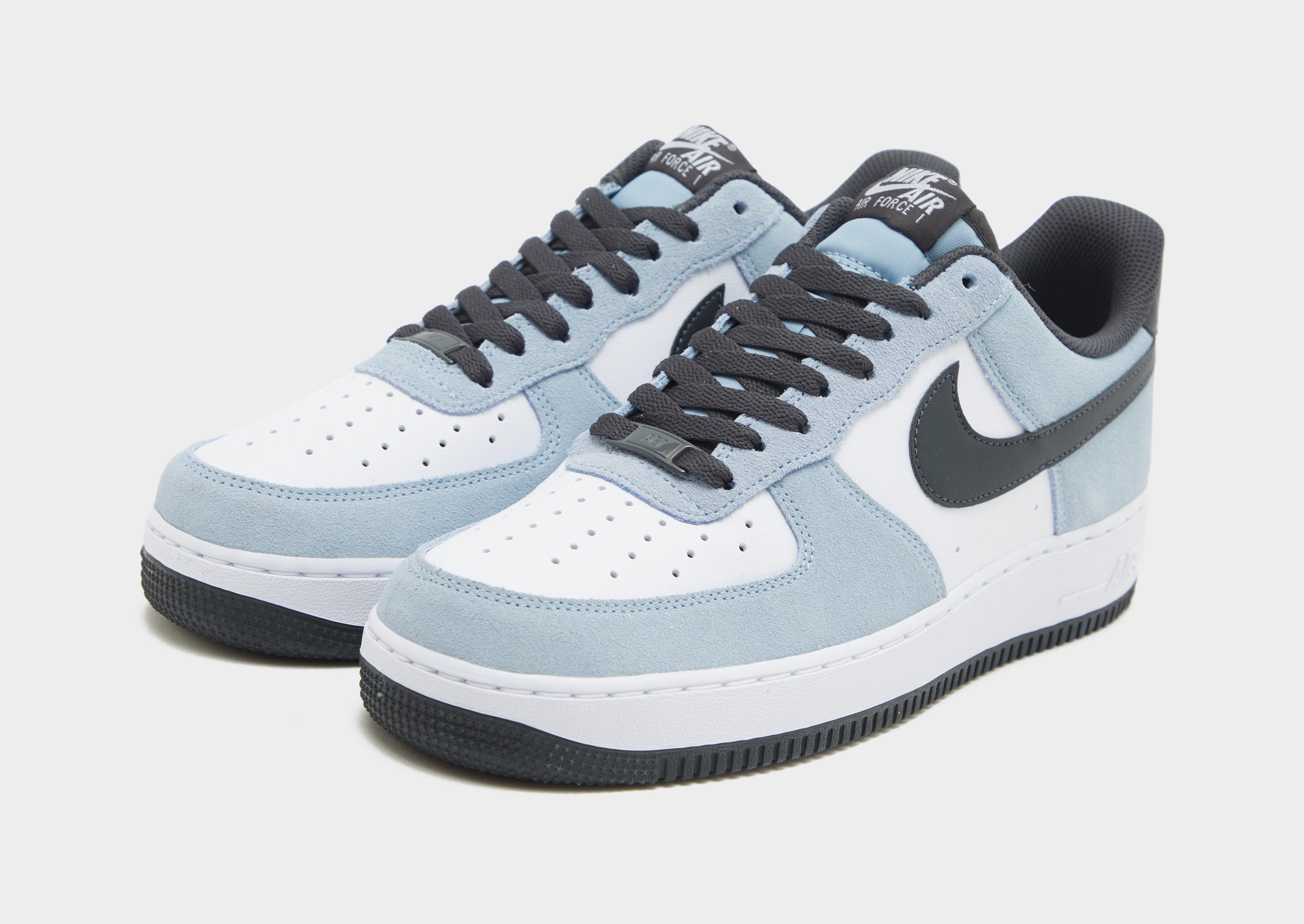 Kedai vyrams NIKE AIR FORCE 1 '07 LV8  IF6205-400 Pilka