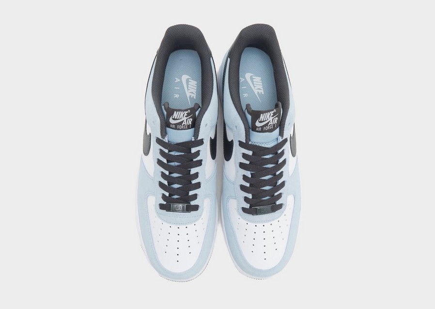 Чоловічі кросівки NIKE AIR FORCE 1 '07 LV8  IF6205-400 Сірий