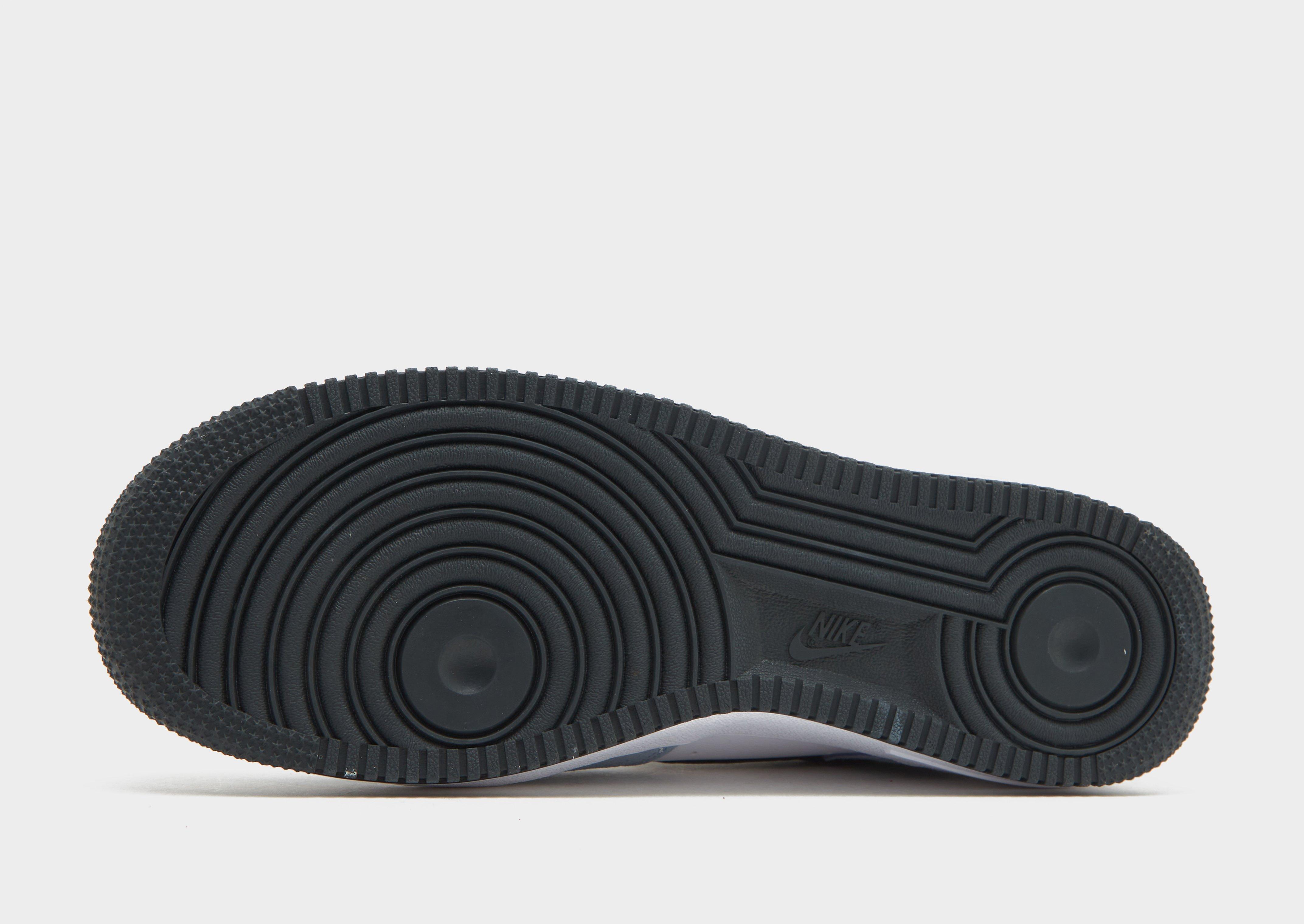 Kedai vyrams NIKE AIR FORCE 1 '07 LV8  IF6205-400 Pilka