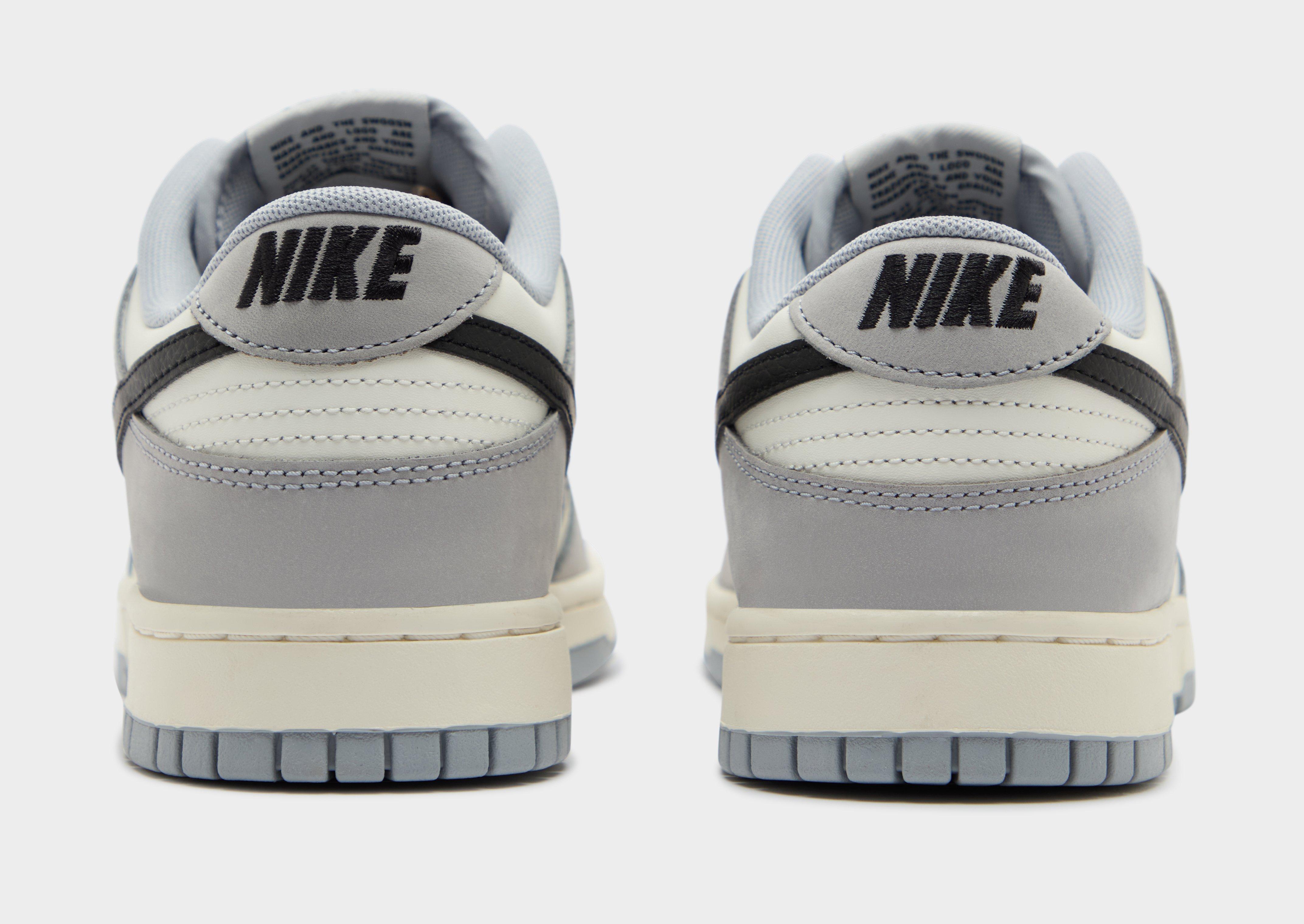 Adidași pentru bărbați NIKE DUNK LOW  IB3079-101 Gri