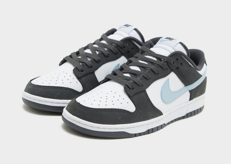 Adidași pentru bărbați NIKE DUNK LOW  IB3079-100 Gri