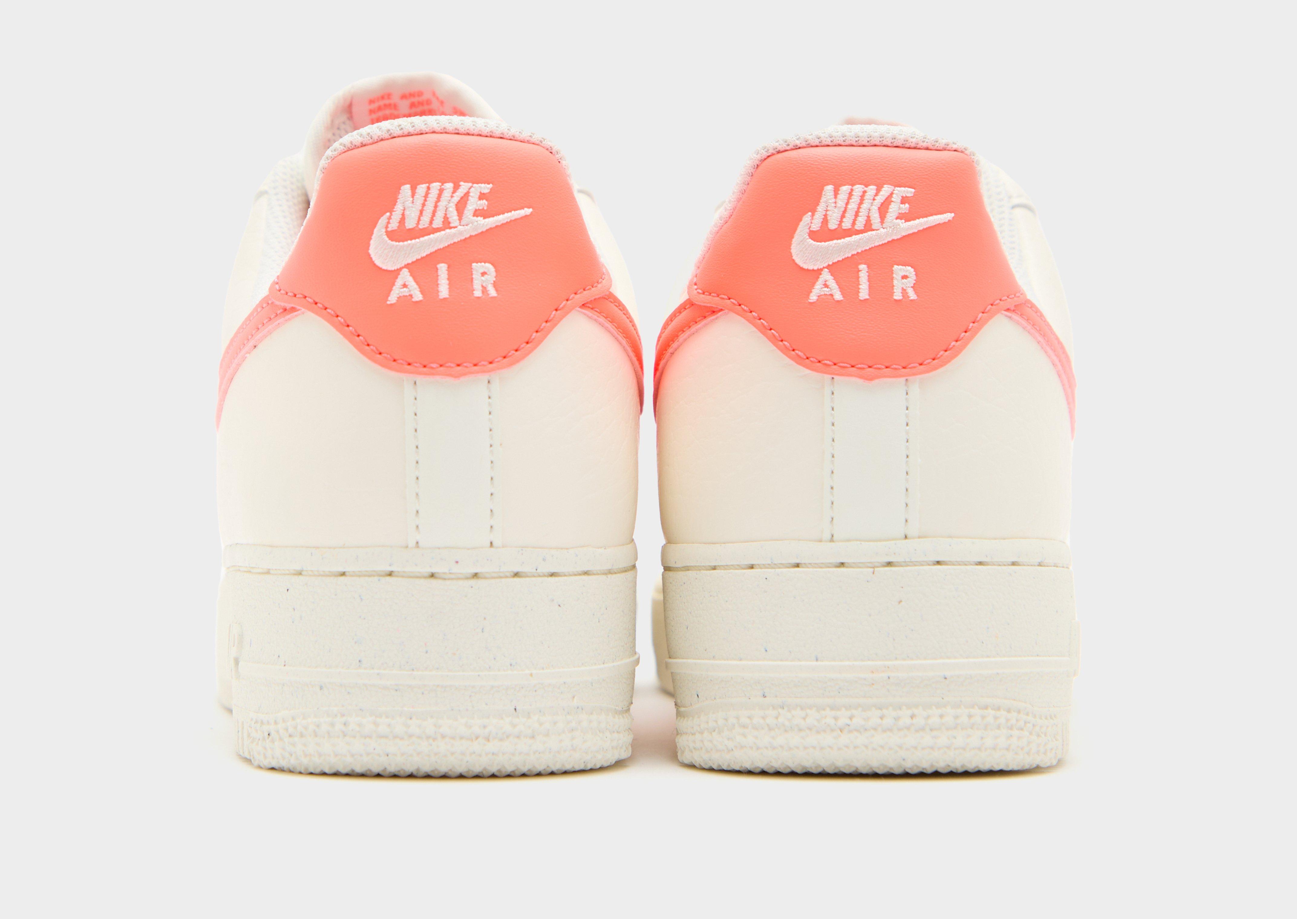 Жіночі кросівки NIKE W AIR FORCE 1 '07 NEXT NATURE DV3808-110 Кремовий