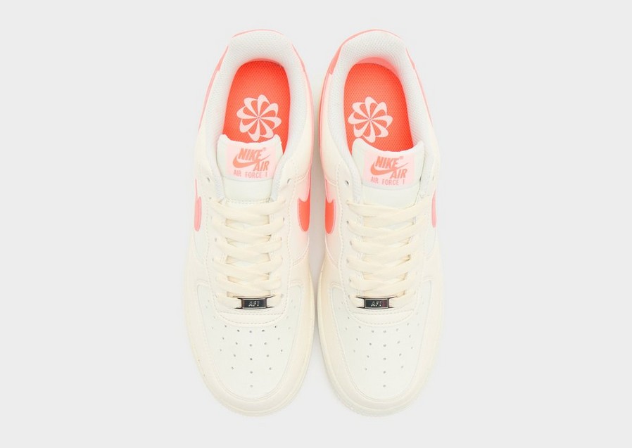 Dámske tenisky NIKE W AIR FORCE 1 '07 NEXT NATURE DV3808-110 Krémová