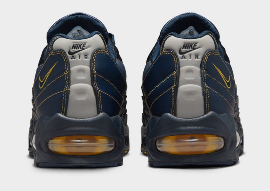 Мъжки маратонки NIKE AIR MAX 95 OG IB7936-400 Черен