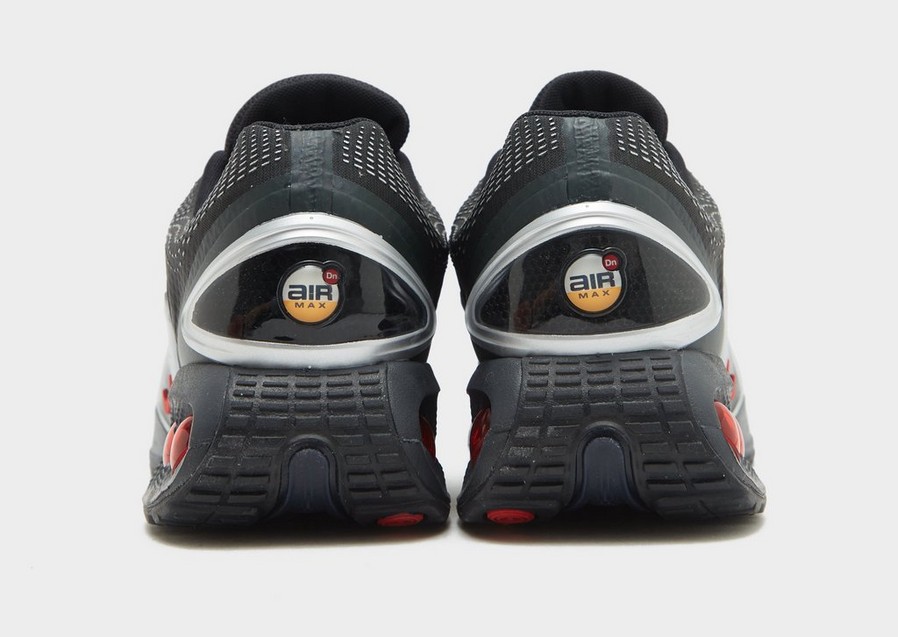 Adidași pentru bărbați NIKE AIR MAX DN DV3337-016 Negru