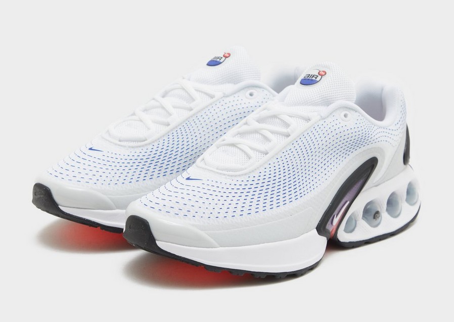 Adidași pentru bărbați NIKE AIR MAX DN DV3337-104 Alb
