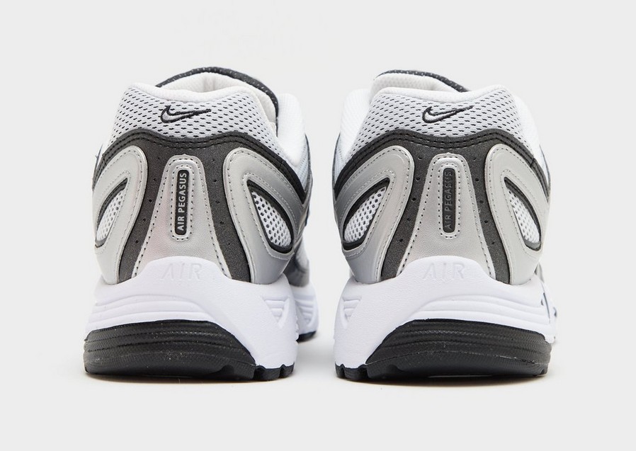 Férfi sneakers NIKE AIR PEGASUS 2005 HQ3031-002 Szürke