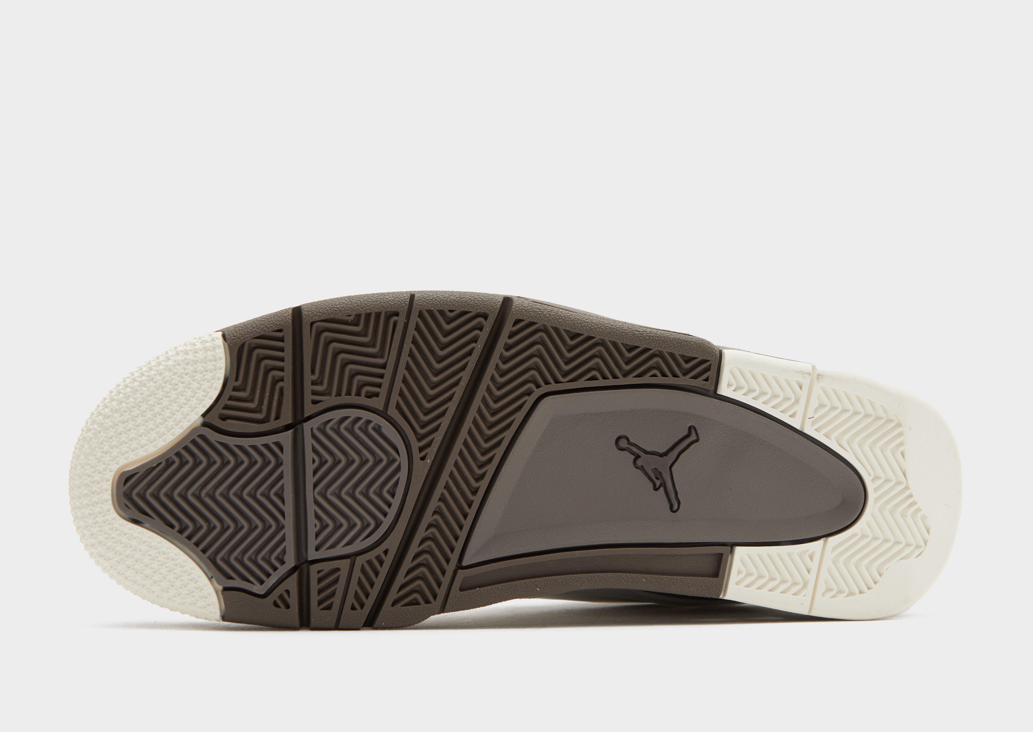 Pánske tenisky AIR JORDAN 4 RM IB7693-001 Sivá