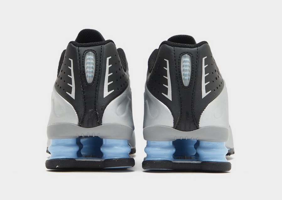 Adidași pentru copii NIKE SHOX R4 YA CW2626-004 Argintiu