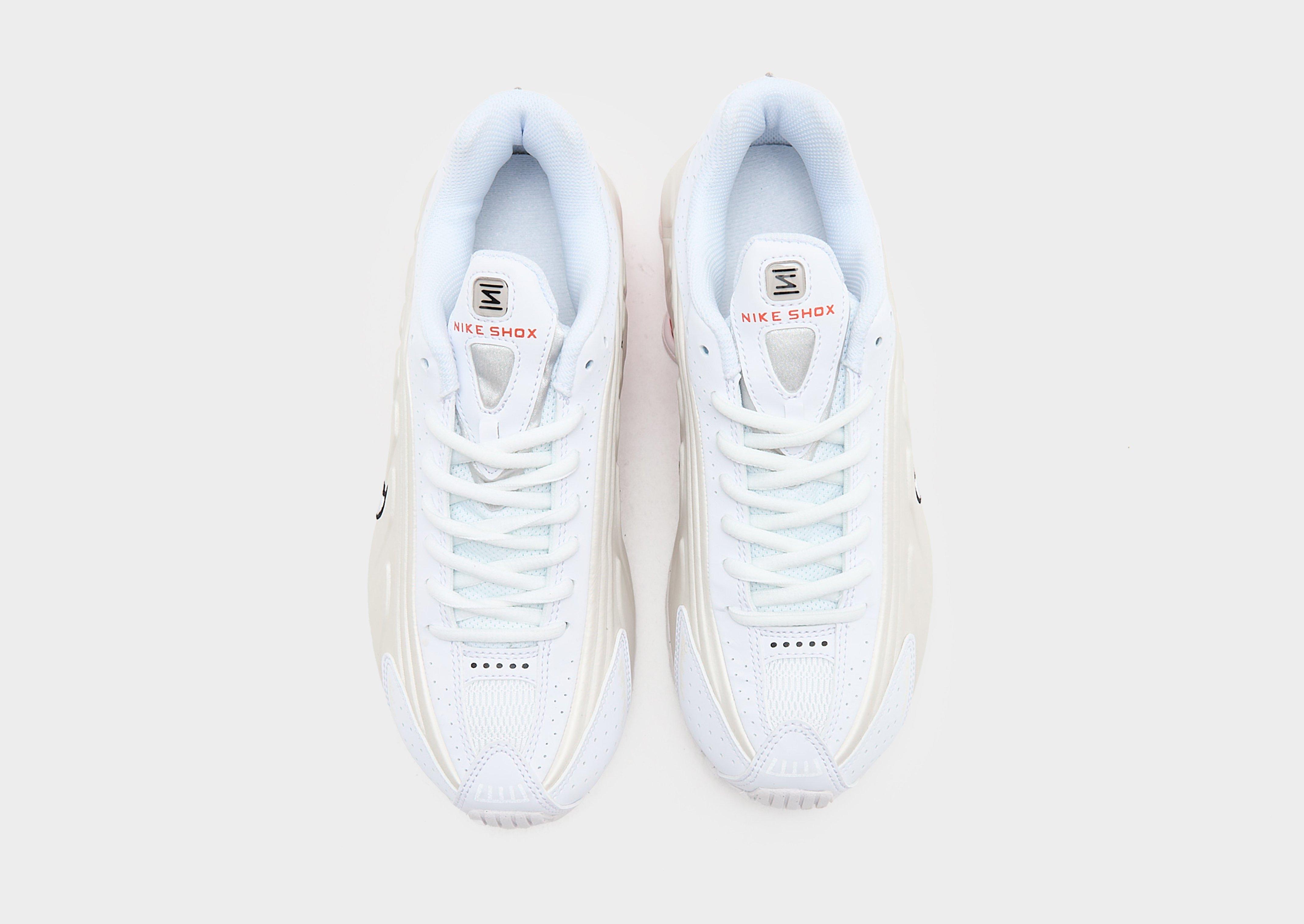 Buty sneakersy dla dzieci NIKE SHOX R4 YA CW2626-102 Biały