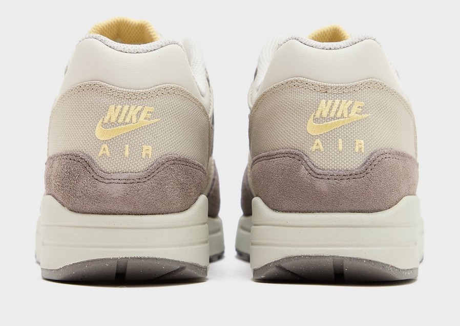 Adidași pentru bărbați NIKE AIR MAX 1 PREM IB6390-001 Maro