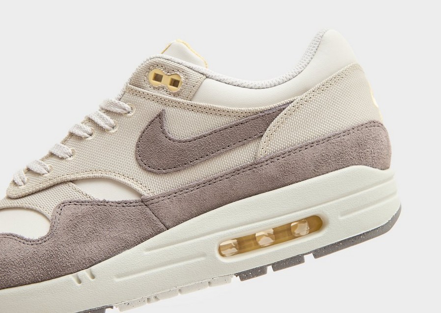 Adidași pentru bărbați NIKE AIR MAX 1 PREM IB6390-001 Maro