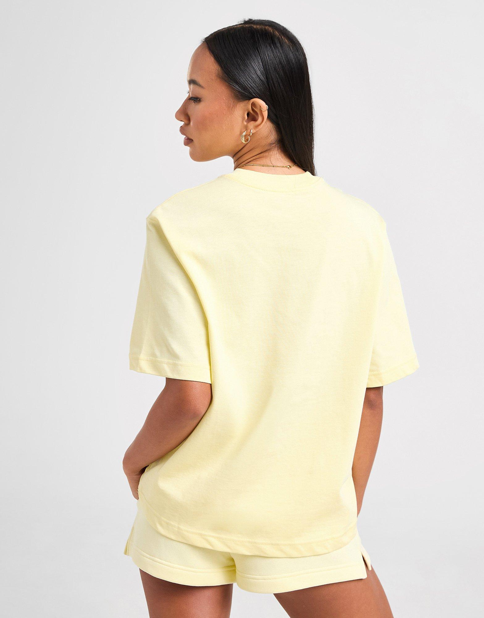 Дамска тениска NIKE ТЕНИСКА W NSW ESSNTL SS TEE BOXY DD1237-744 Бежов