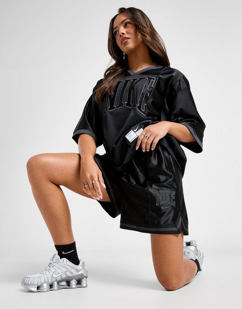 Pantaloni scurți pentru femei NIKE PANTALONI SCURȚI W NSW   STREET 6" SATIN GX SHRT HJ0163-010 Negru