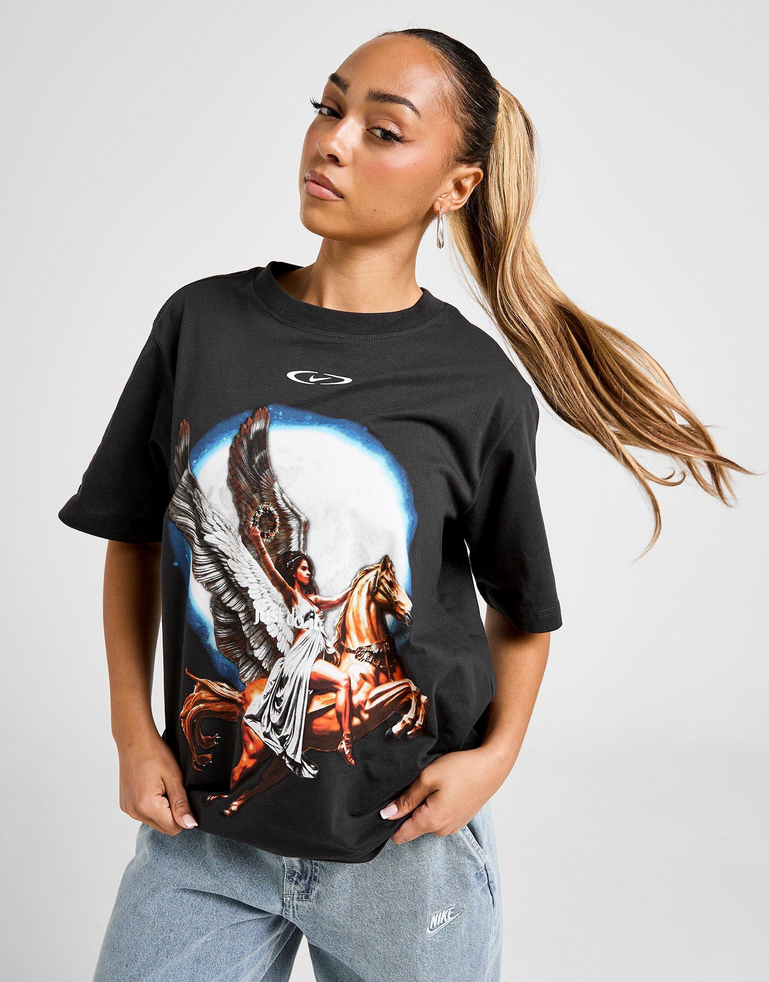 Dámské tričko NIKE TRIČKO W NSW TEE ESSNTL BF SOARING IB8933-045 Černá