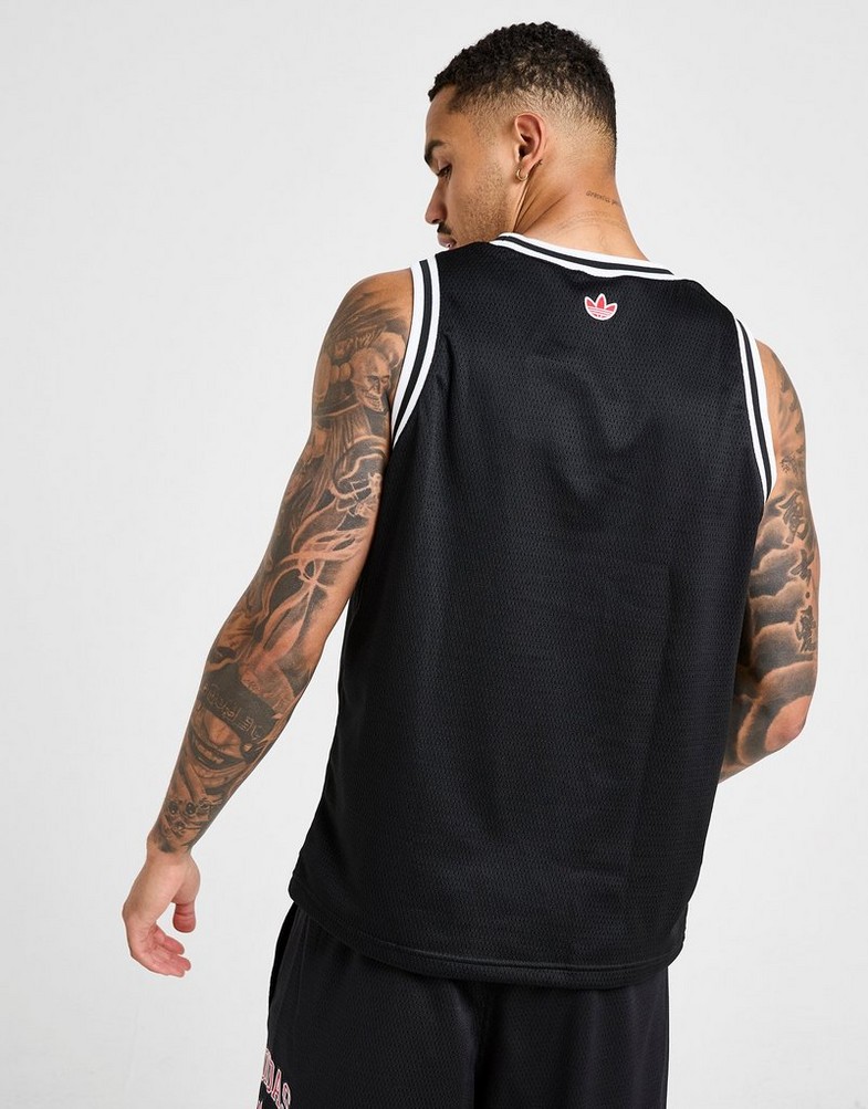 Top pentru bărbați ADIDAS MAIOU VARSITY BB MAIOU JP1003 Negru