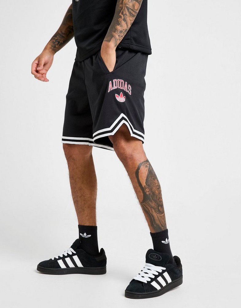 Vyriški šortai ADIDAS ŠORTAI VARSITY BB SHORTS JP1002 Juoda