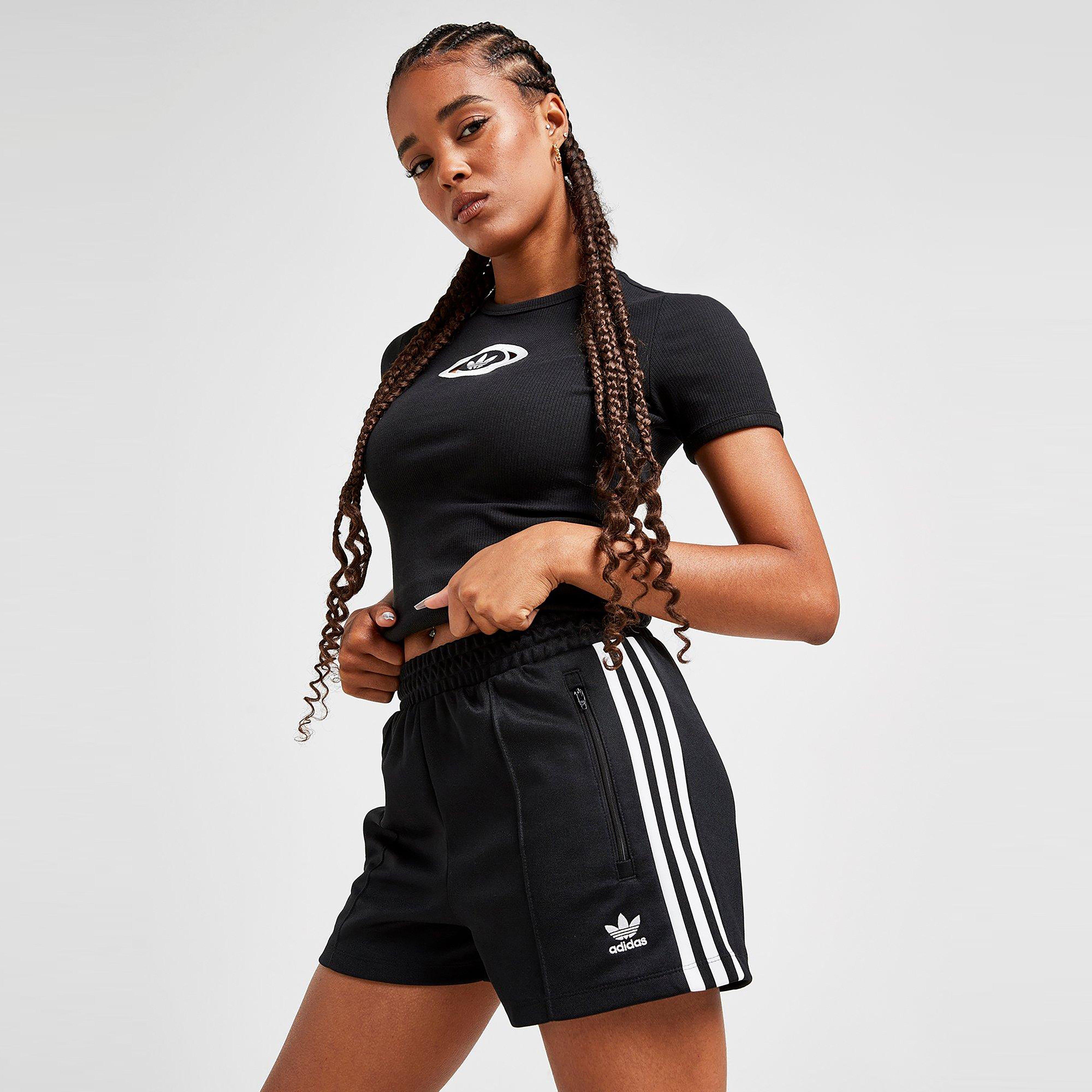 Női rövidnadrág ADIDAS RÖVIDNADRÁG CLASSIC SHORT BLK/WH