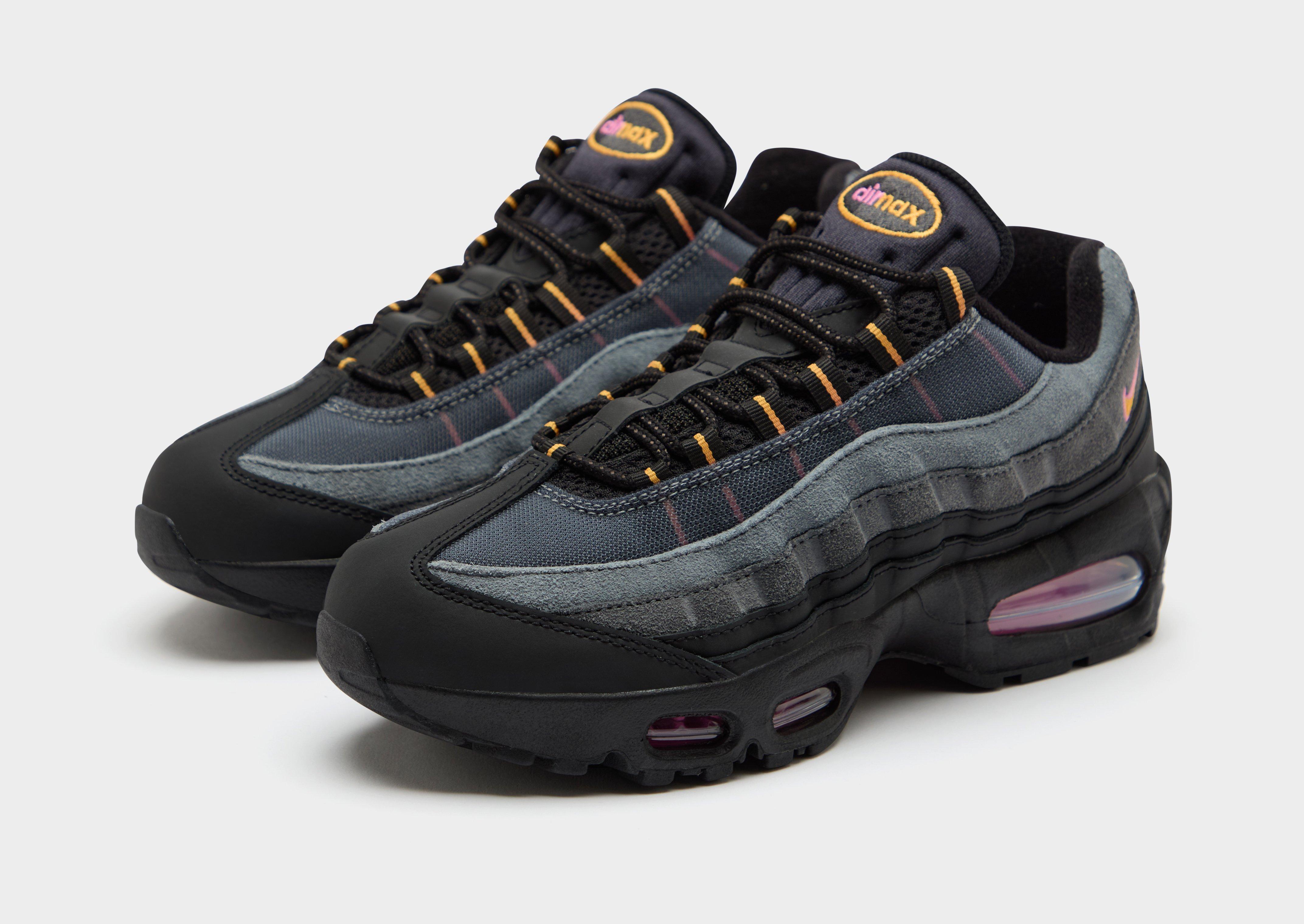 Чоловічі кросівки NIKE AIR MAX 95 OG IB7683-001 Сірий