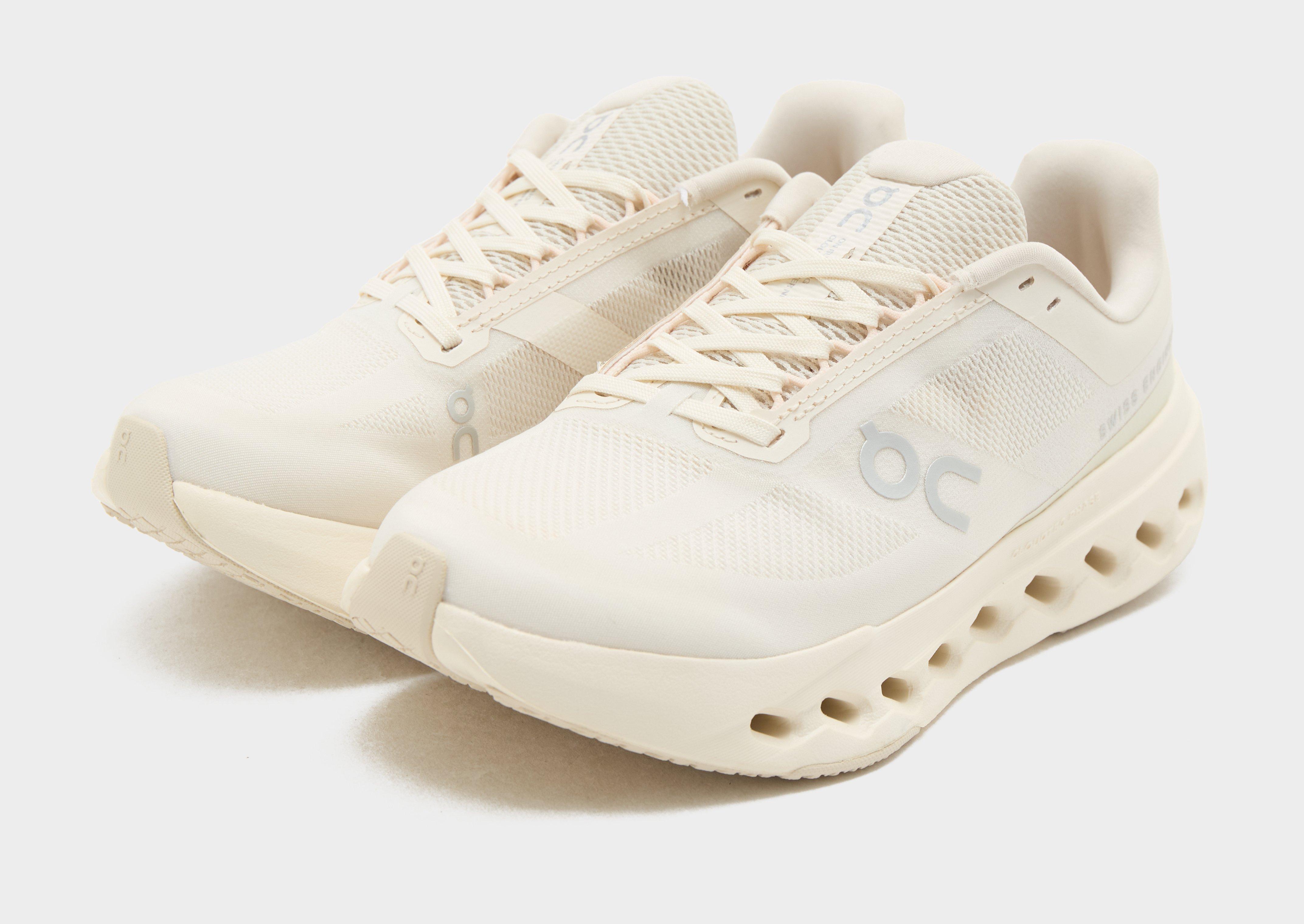 Дамски обувки за бягане ON CLOUDSURFER NEXT  3WE30054292 Бежов