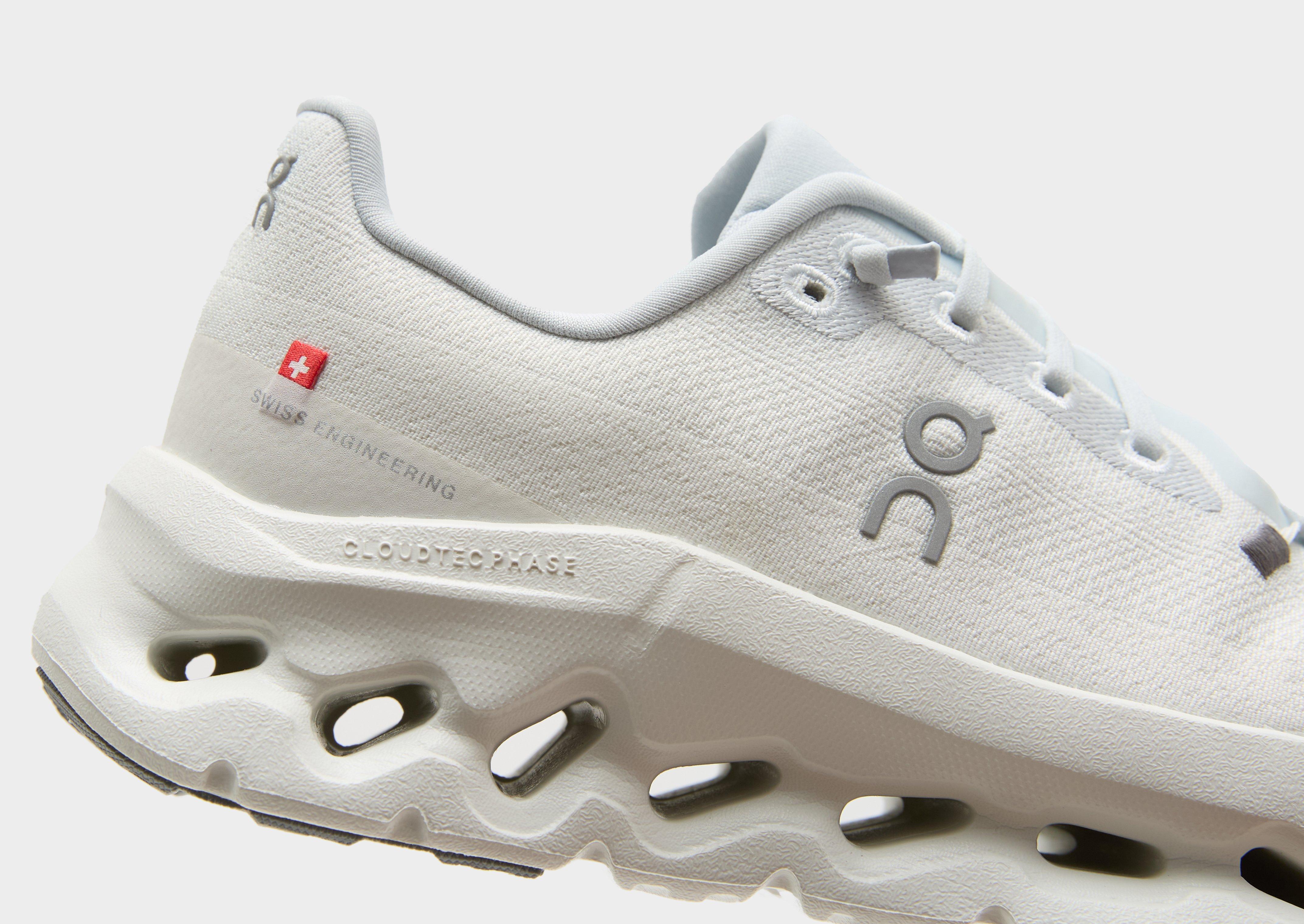 Дамски обувки за бягане ON CLOUDTILT  3WE10054313 Сив