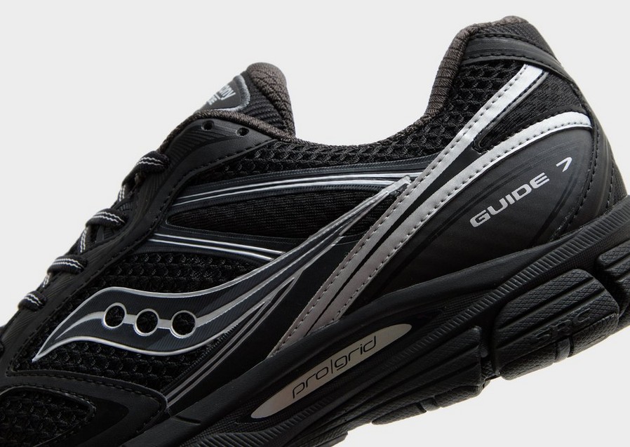 SAUCONY GUIDE 7 S70936-16 | колір Чорний | Взуття в JD Sports