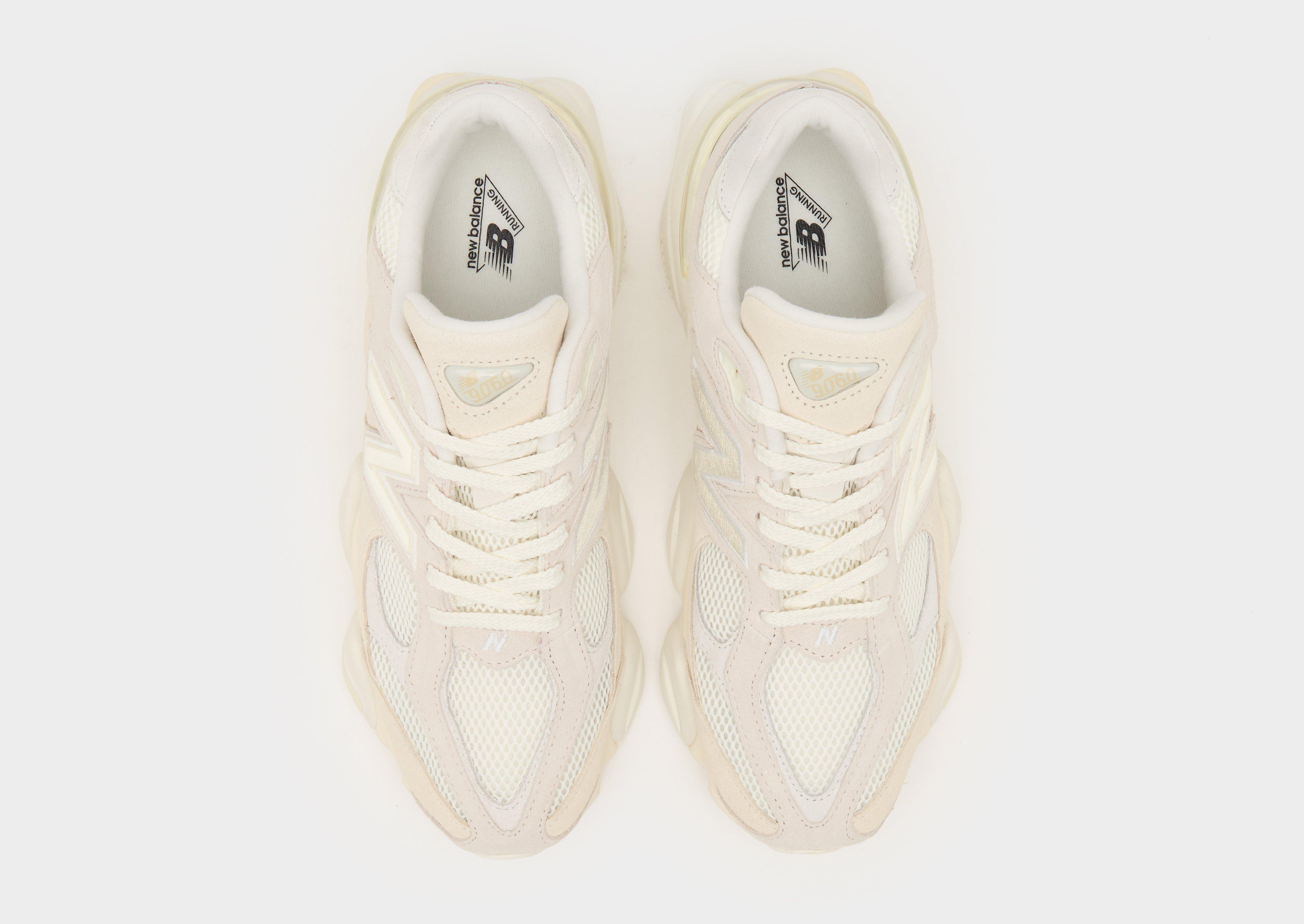 Buty sneakersy damskie NEW BALANCE U9060 U9060ERB Beżowy