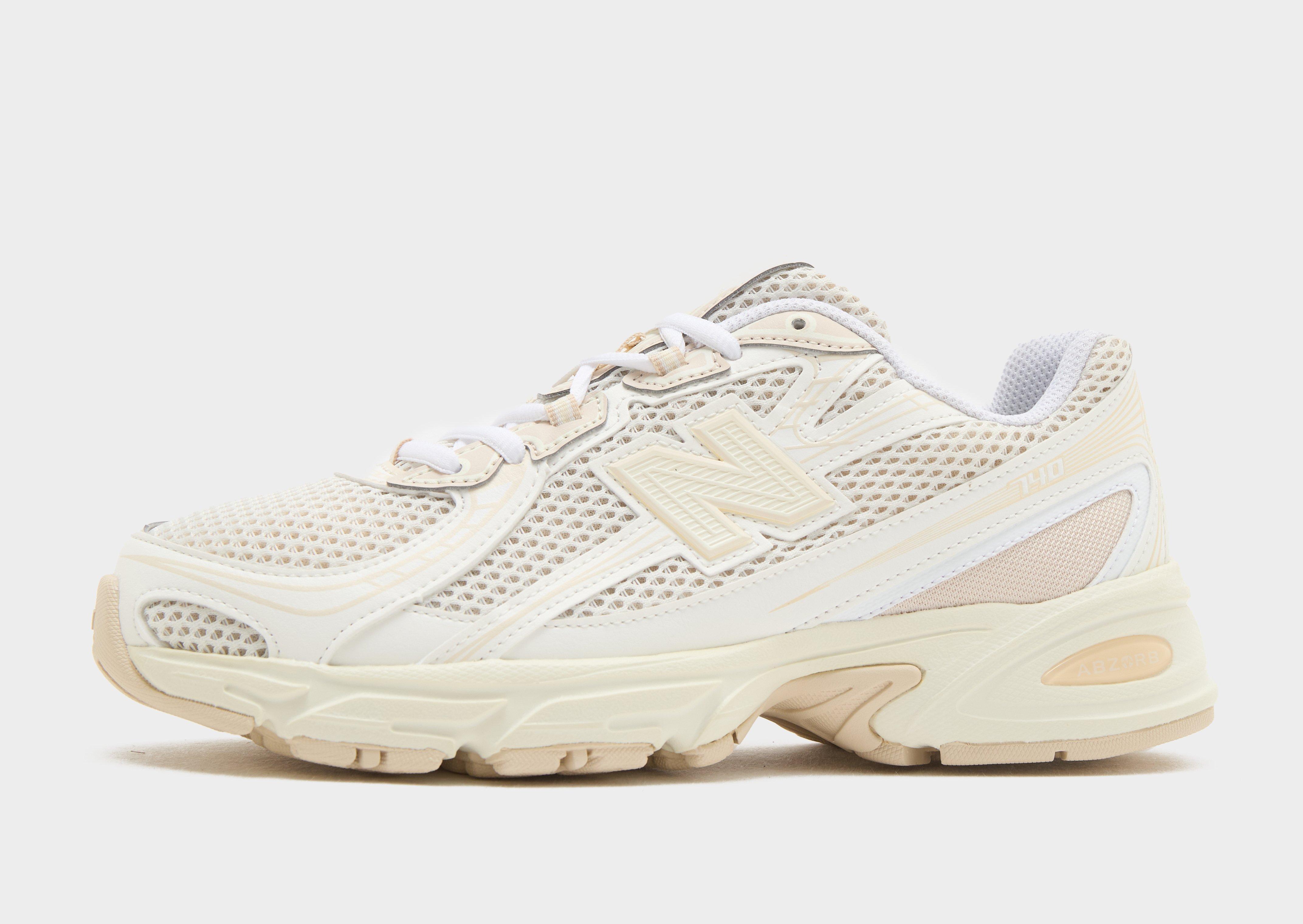 New Balance 740
