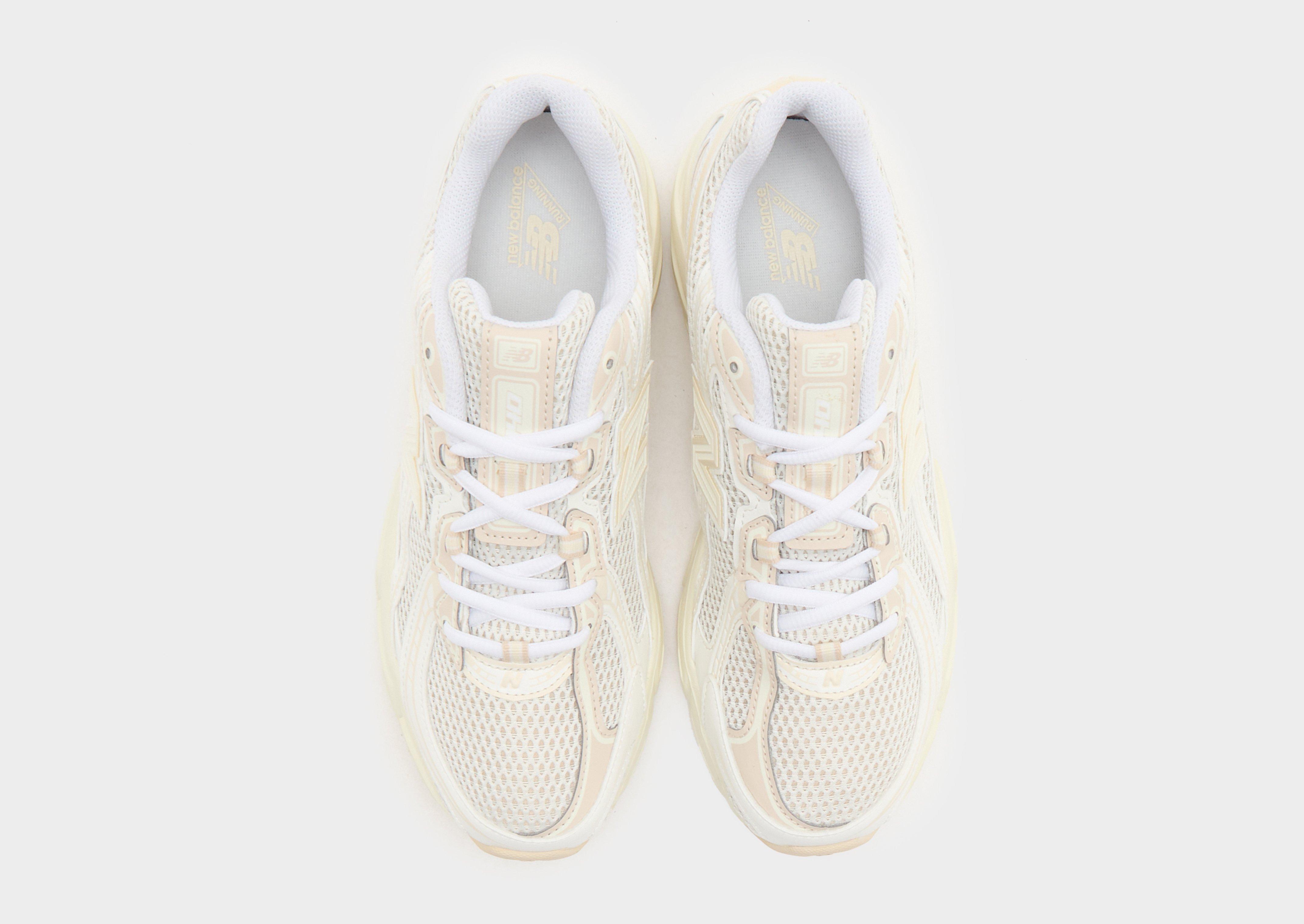 Buty sneakersy damskie NEW BALANCE U740KP2 U740KP2 Beżowy