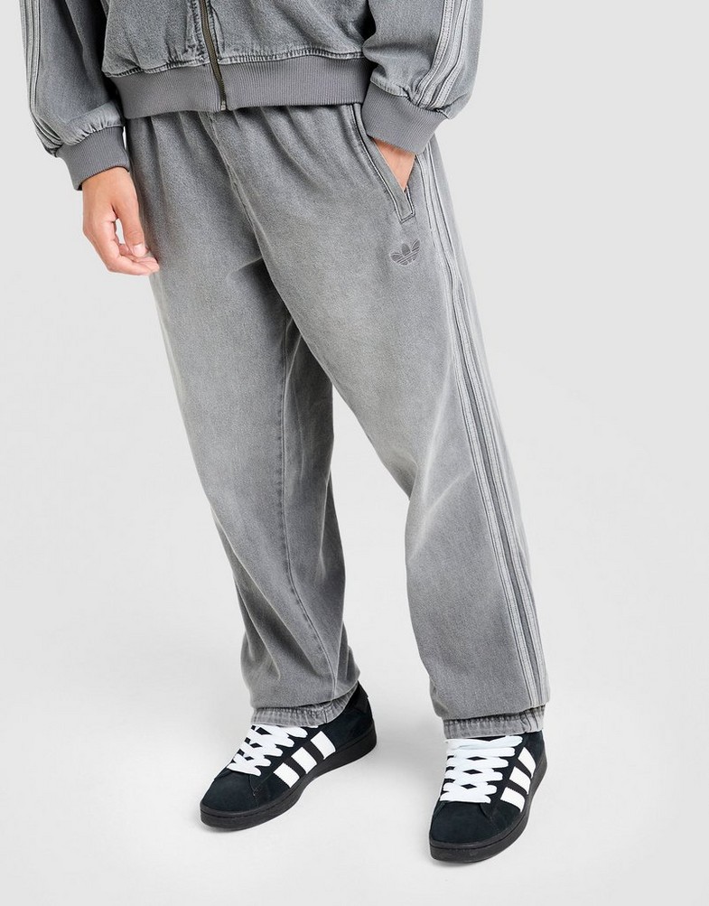 Pantaloni pentru bărbați ADIDAS PANTALONI  DENIM TP JW5920 Gri