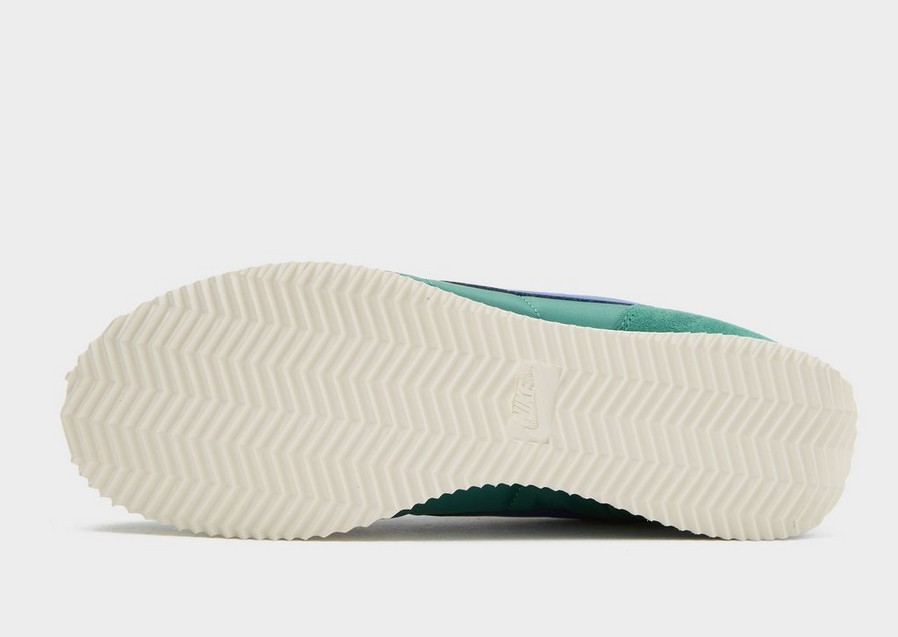 Adidași de damă NIKE W CORTEZ TXT 2 IH2361-300 Verde