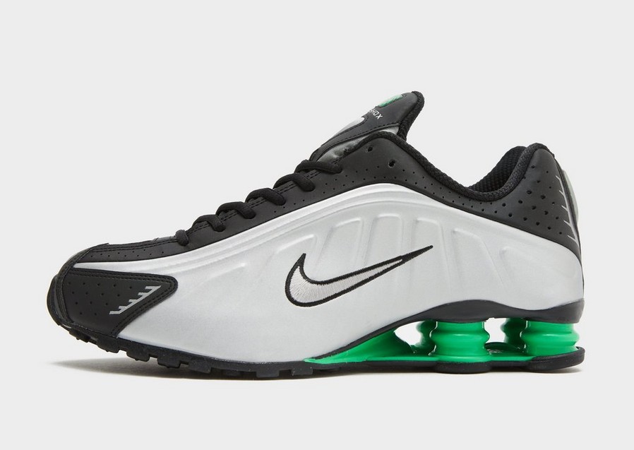 Férfi sneakers NIKE SHOX R4 HQ1988-006 Fekete